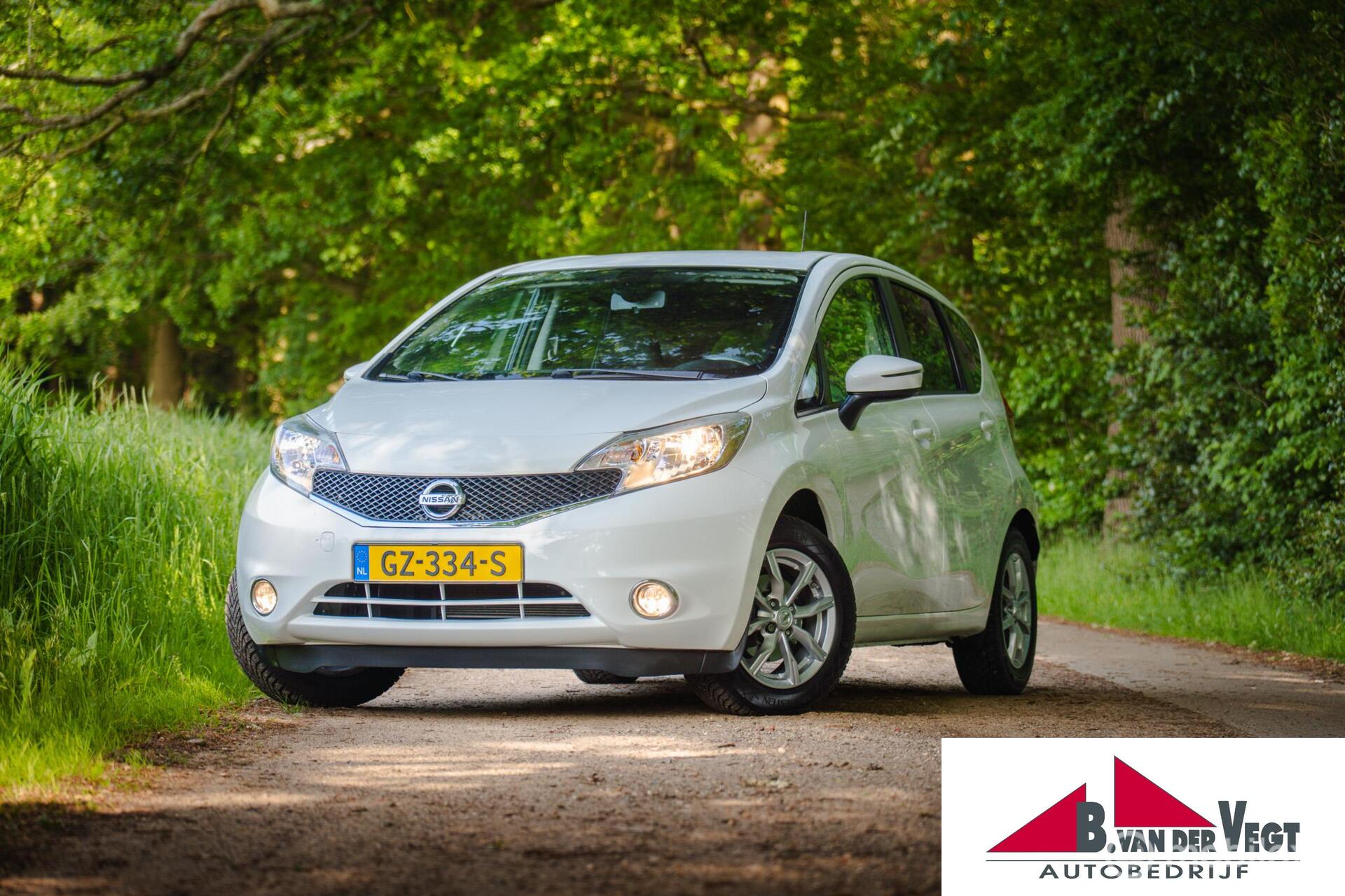 Nissan Nissan Note 1.2 Connect Edition 2015 - voorkant