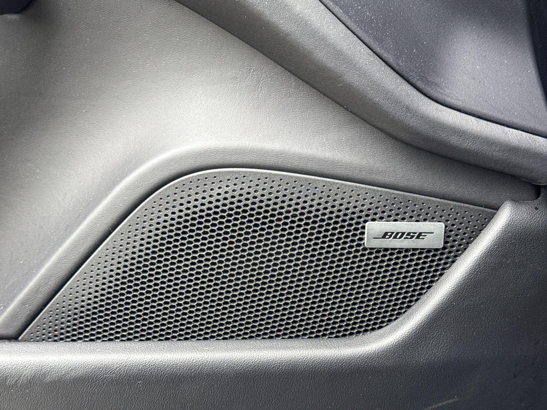 Foto van Porsche Taycan 4s