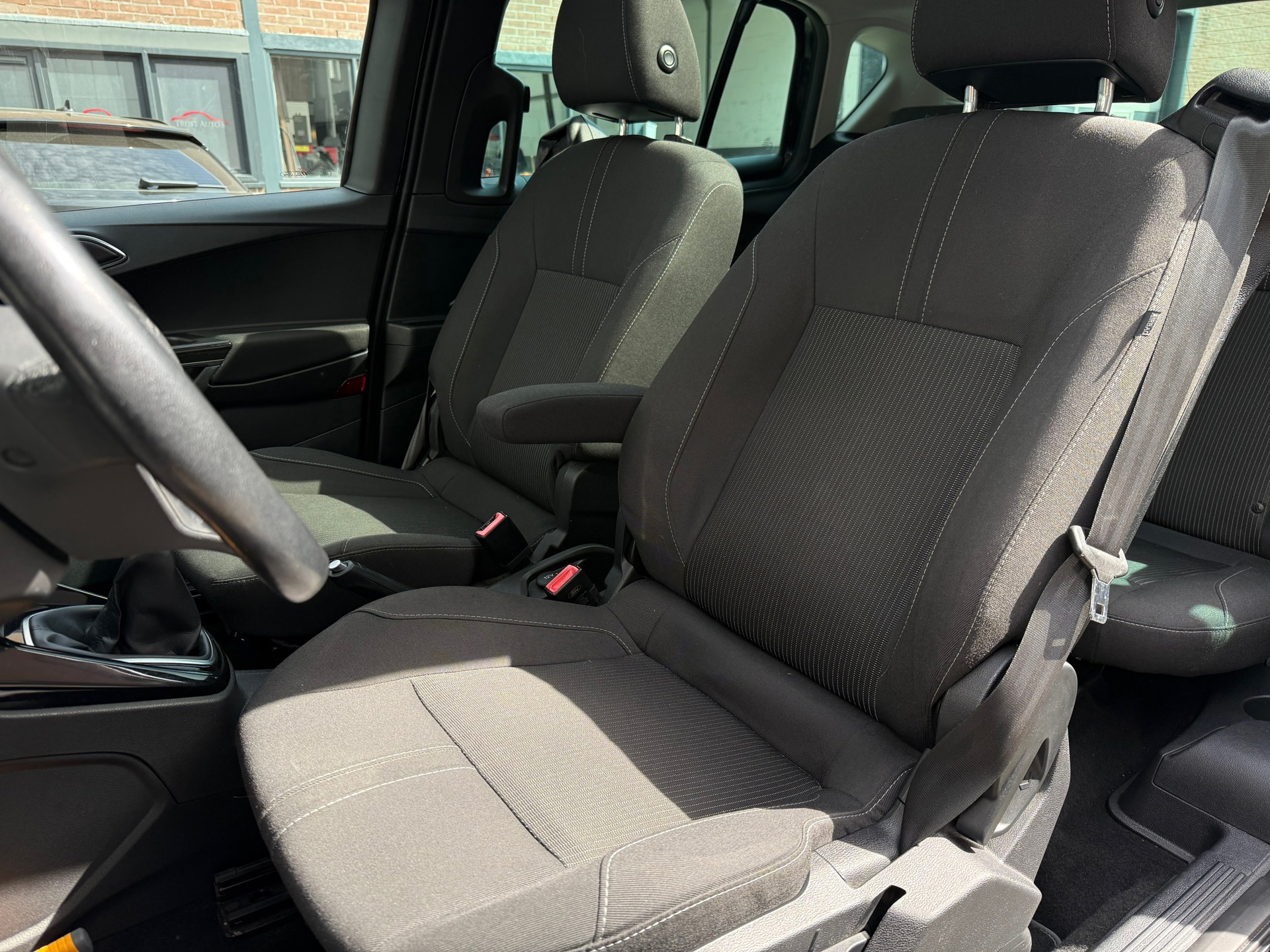 Foto van Ford B-max