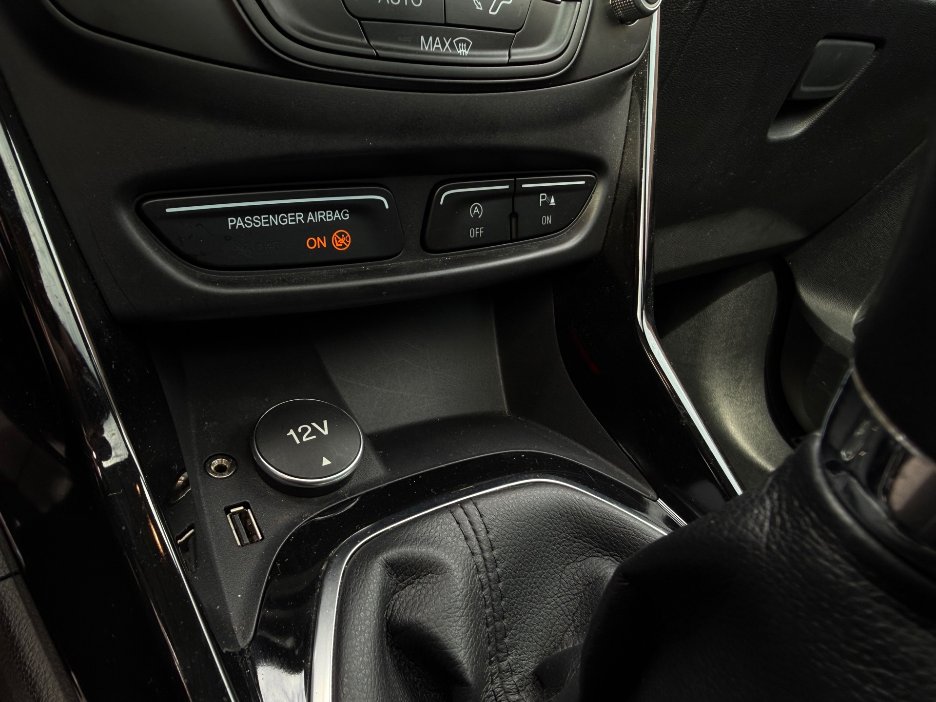 Foto van Ford B-max