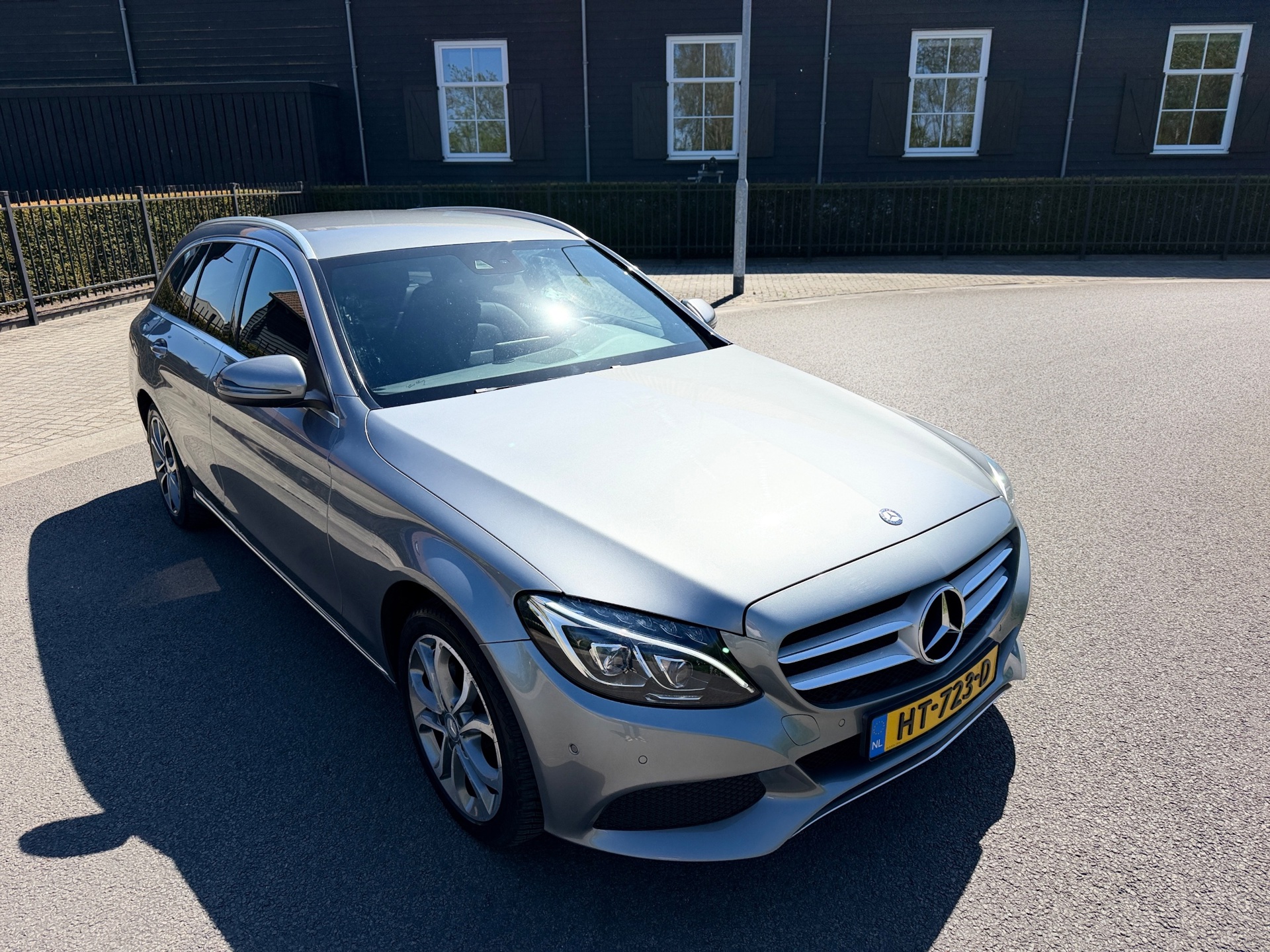 Foto van Mercedes-Benz C 350 E