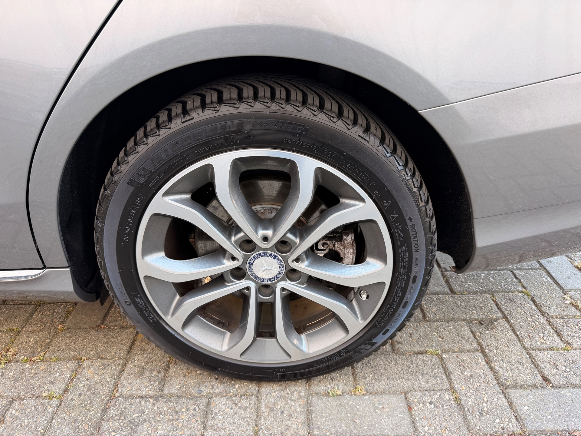 Foto van Mercedes-Benz C 350 E