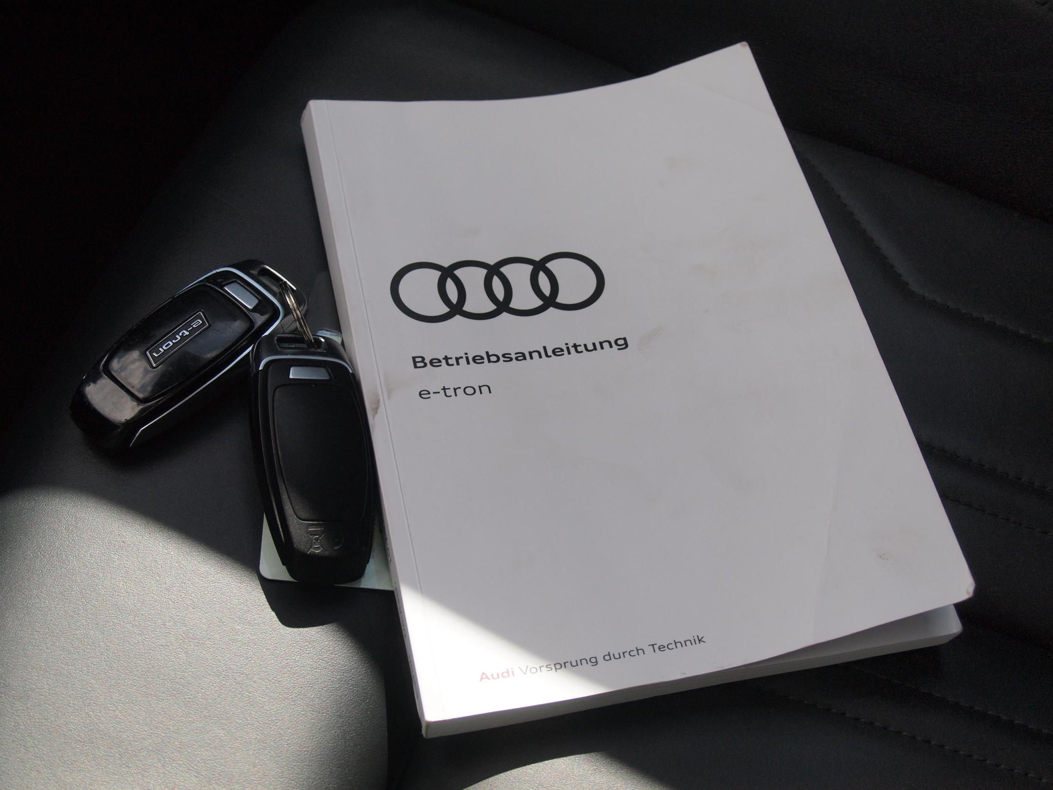 Foto van Audi Audi E-tron