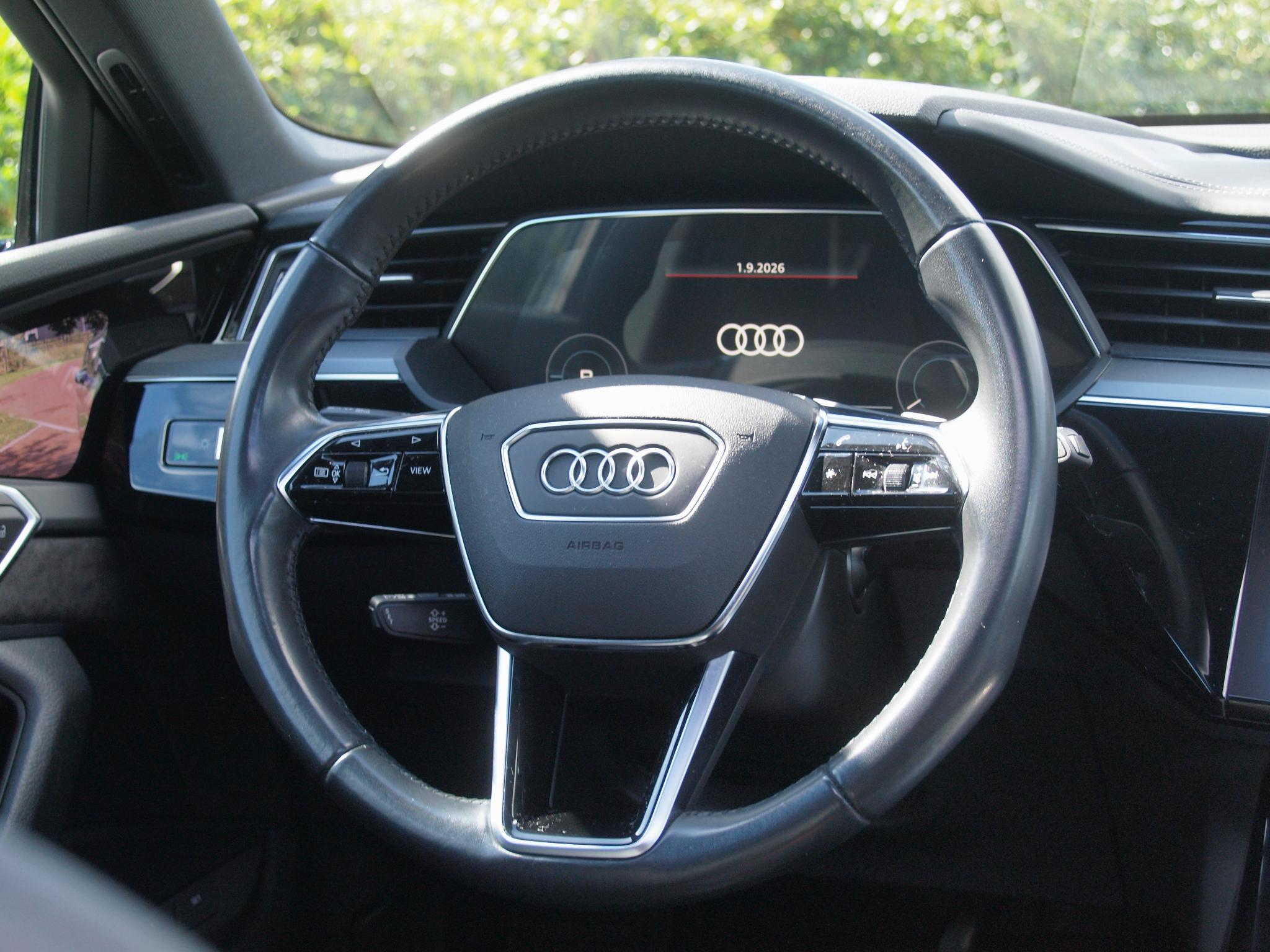 Foto van Audi Audi E-tron