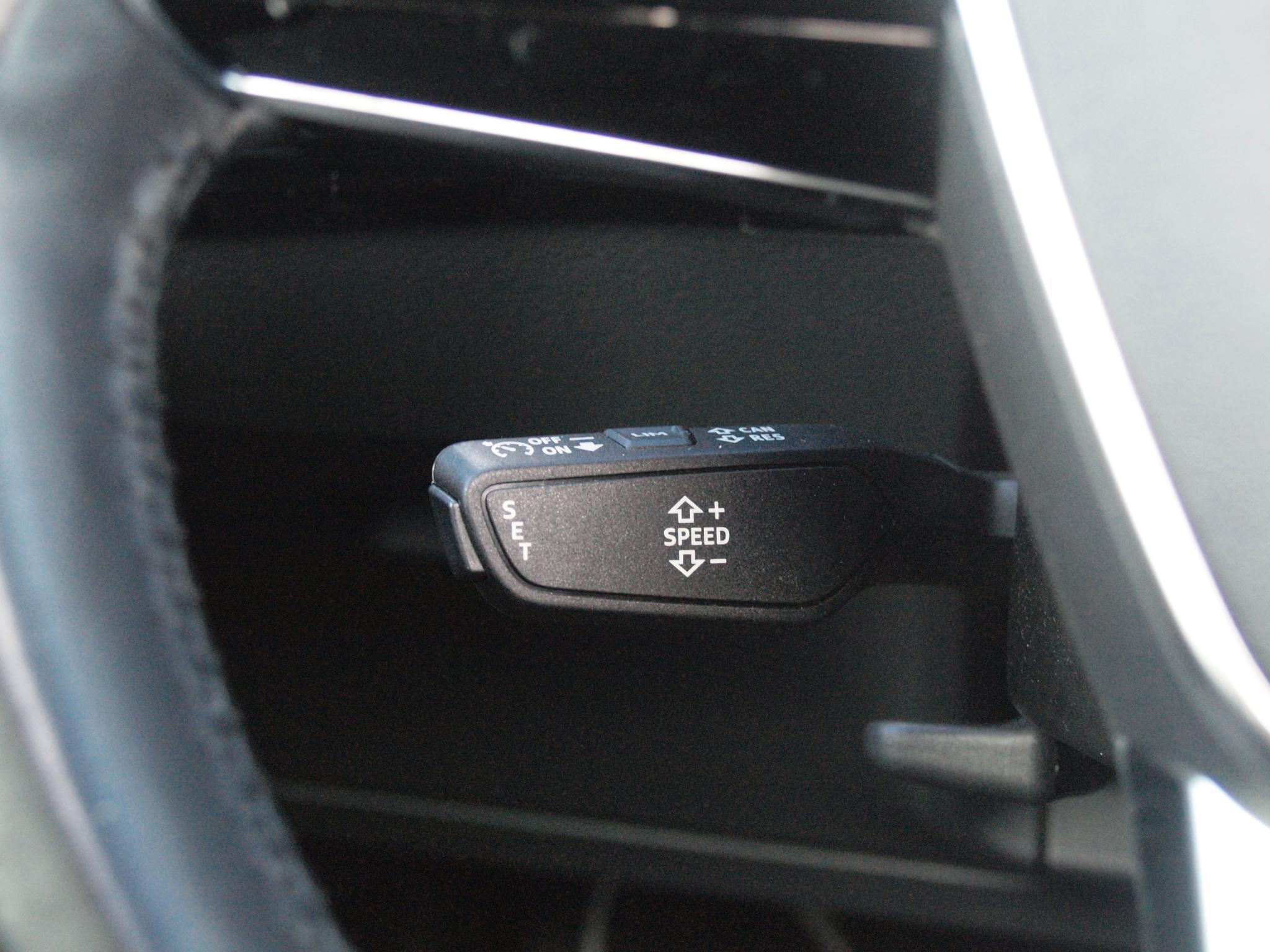 Foto van Audi Audi E-tron