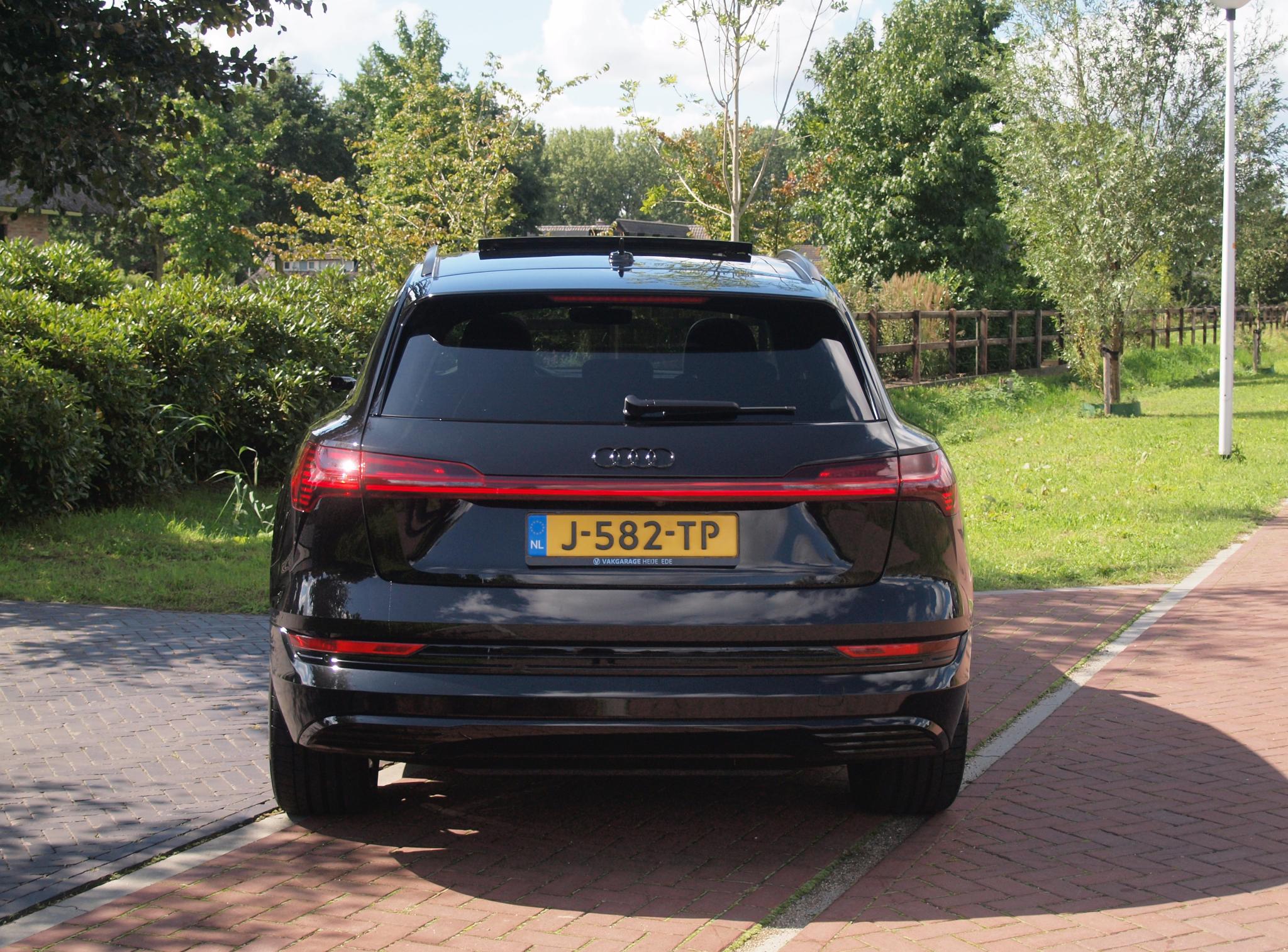 Foto van Audi Audi E-tron