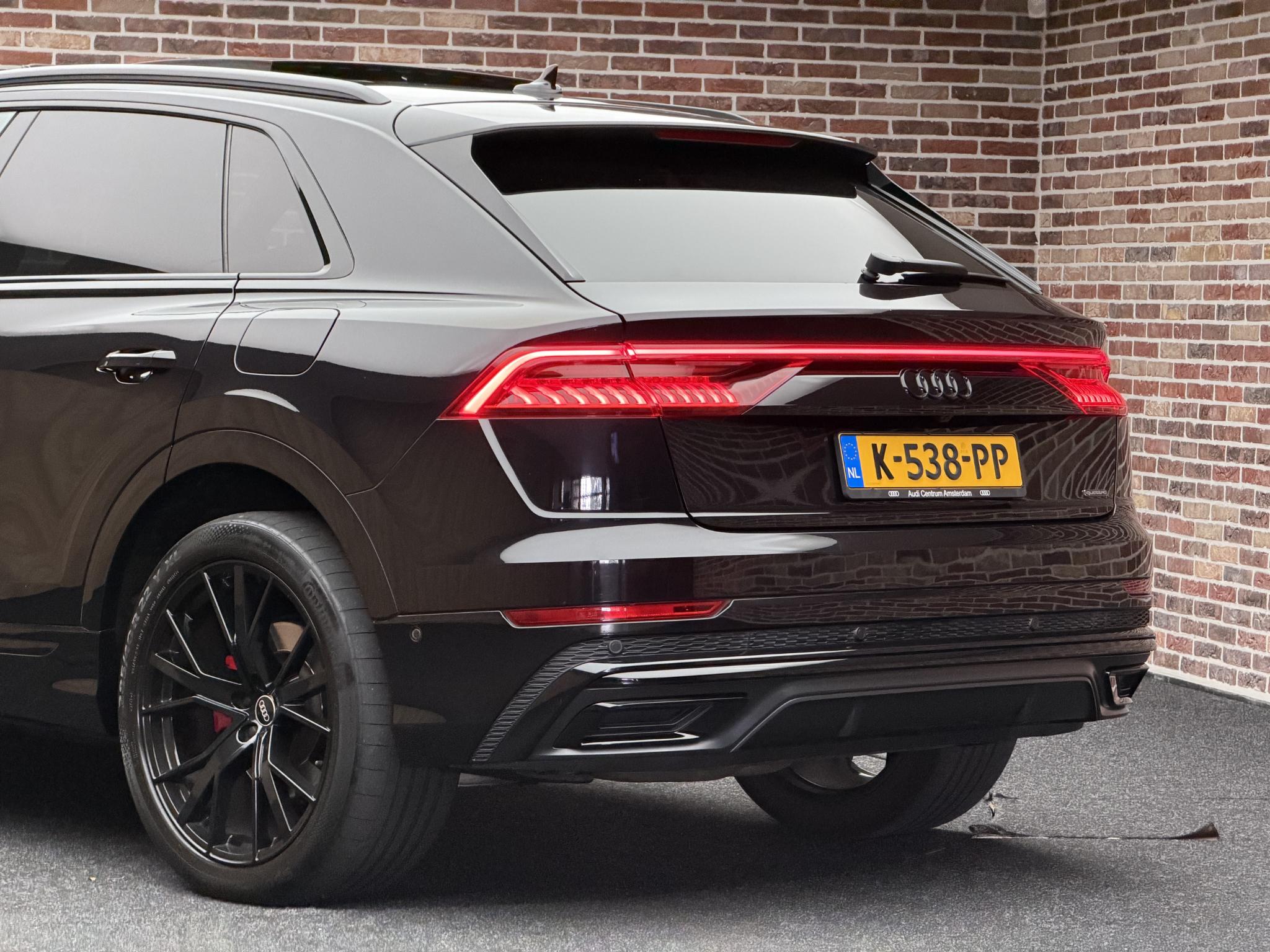Foto van Audi Q8 55 TFSI E