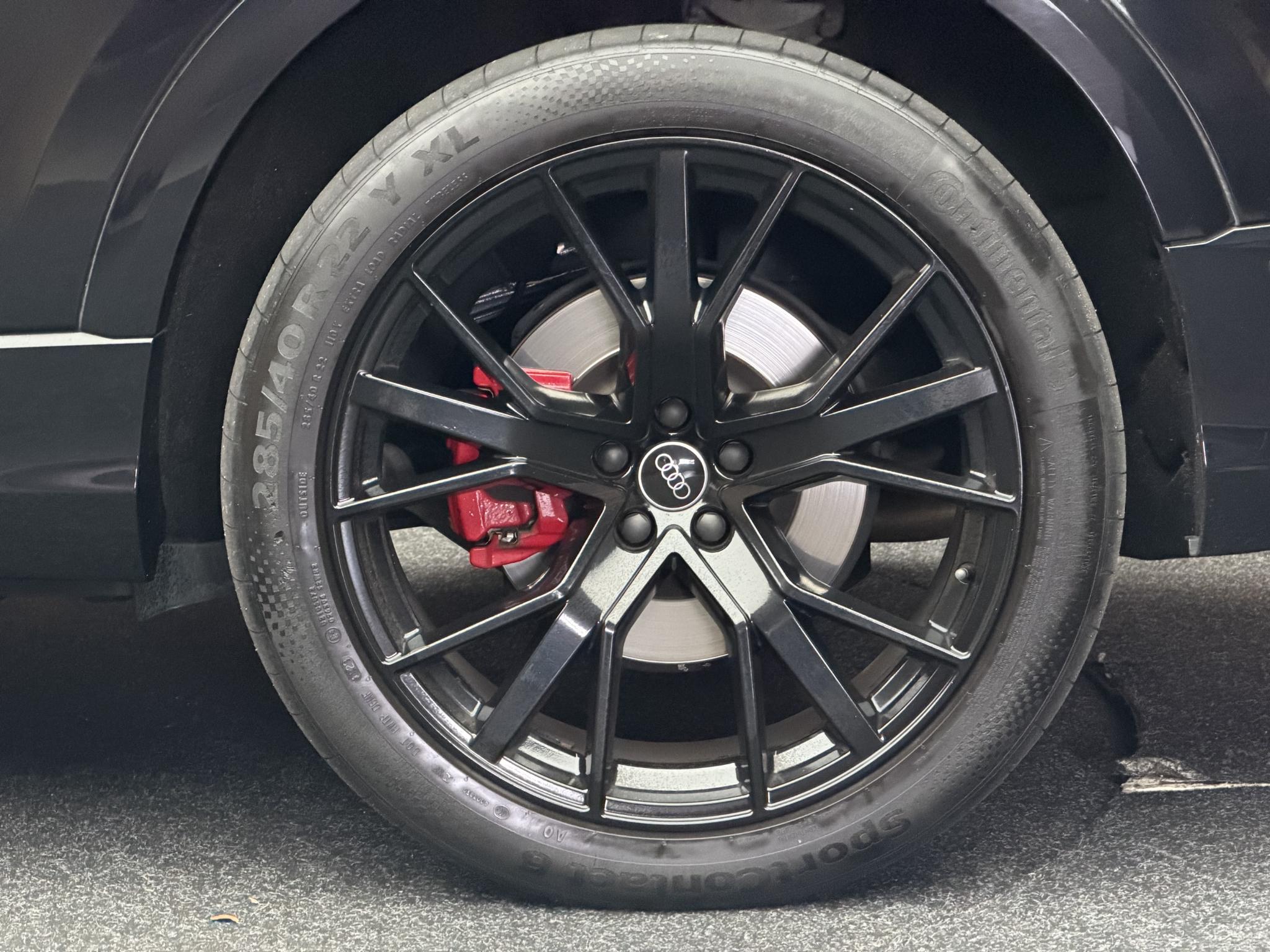 Foto van Audi Q8 55 TFSI E