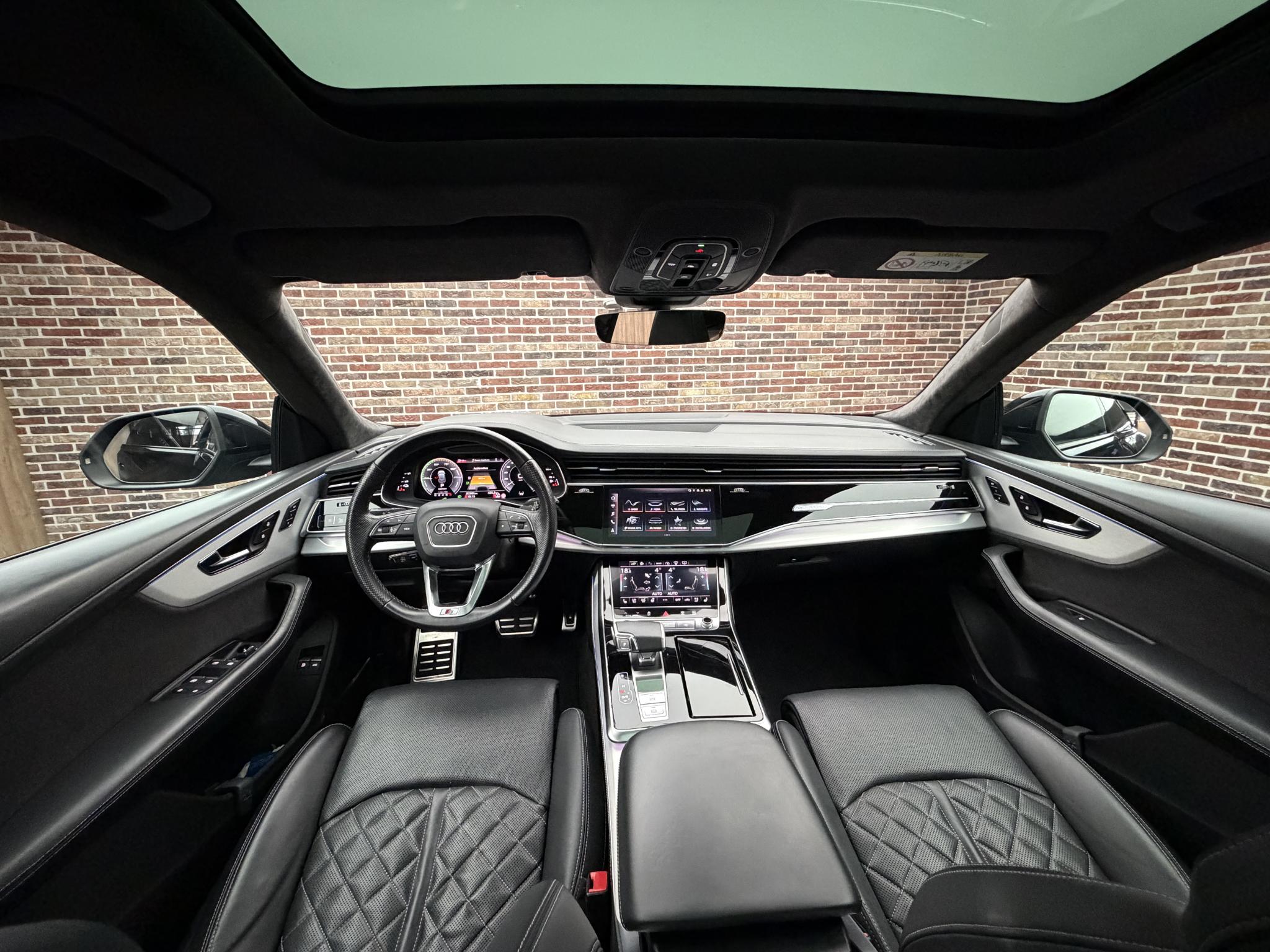 Foto van Audi Q8 55 TFSI E