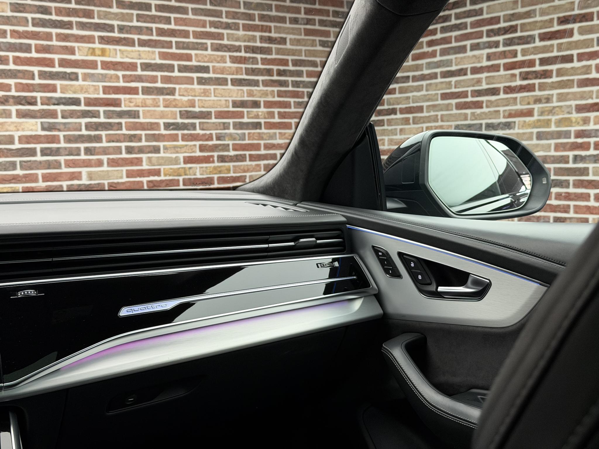Foto van Audi Q8 55 TFSI E