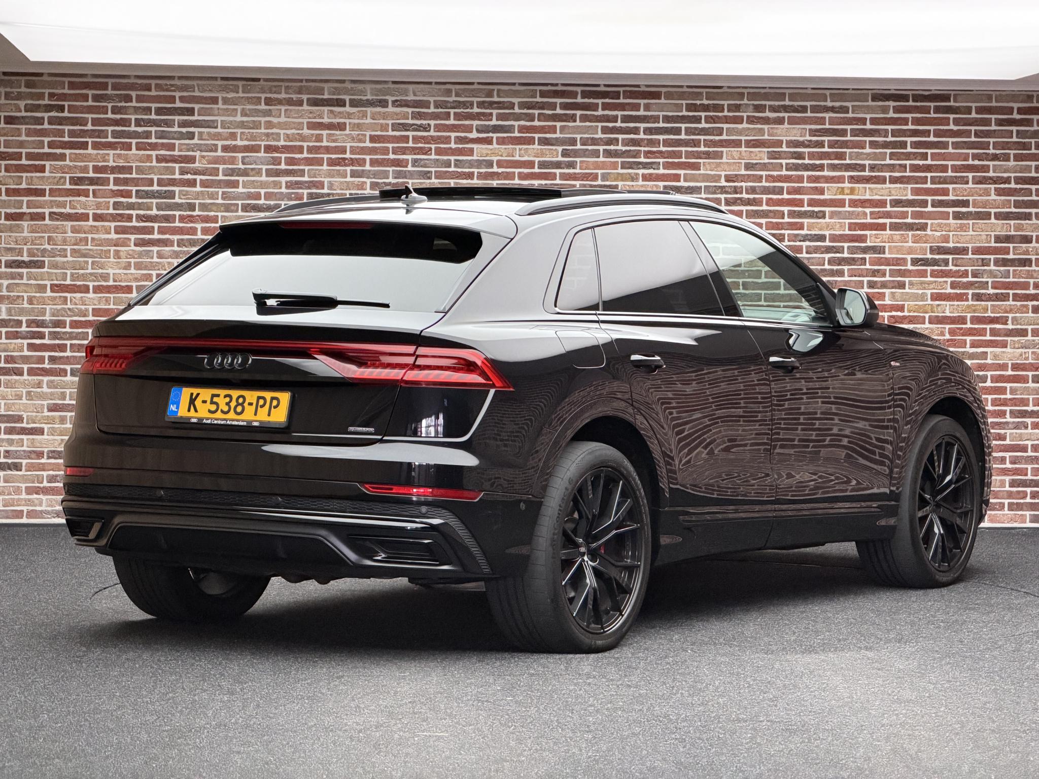 Foto van Audi Q8 55 TFSI E