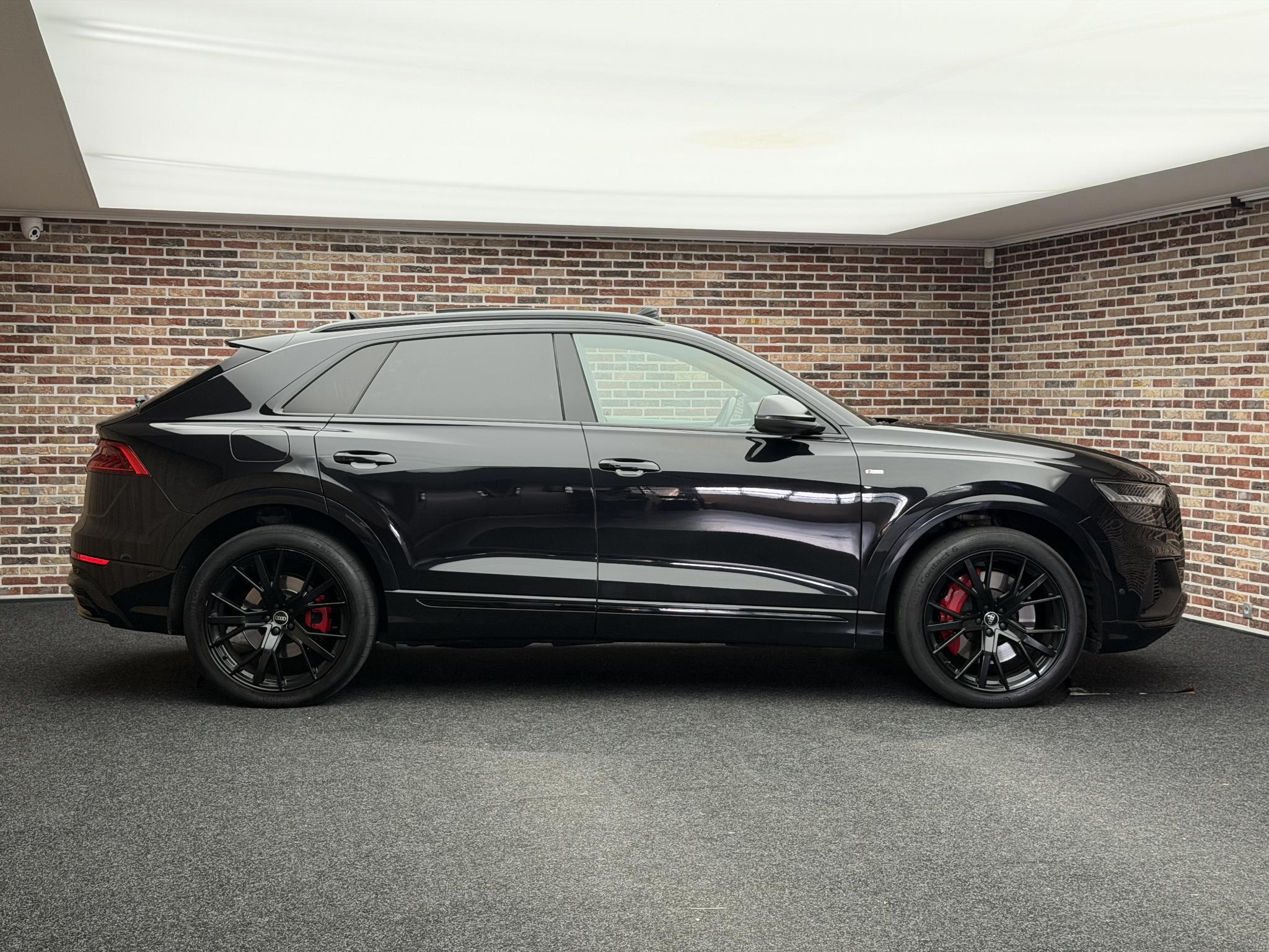 Foto van Audi Q8 55 TFSI E