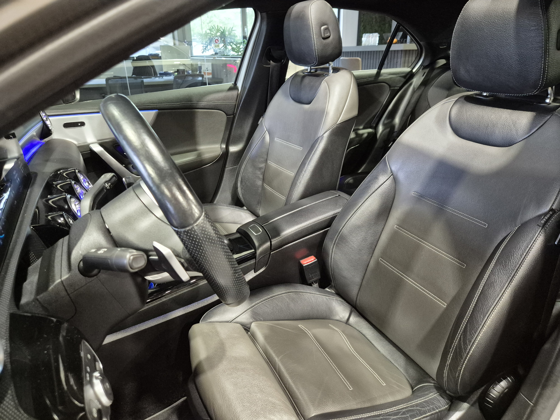 Foto van Mercedes-Benz A 200