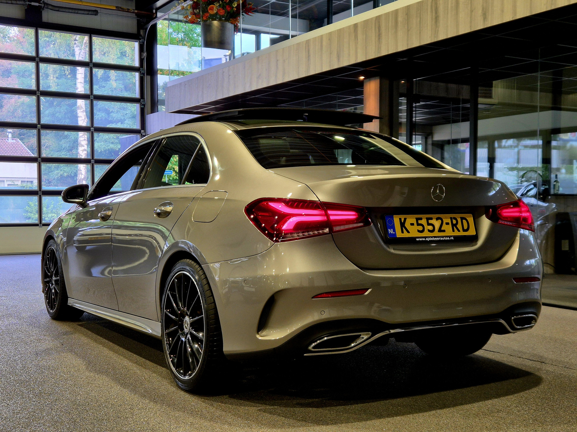 Foto van Mercedes-Benz A 200
