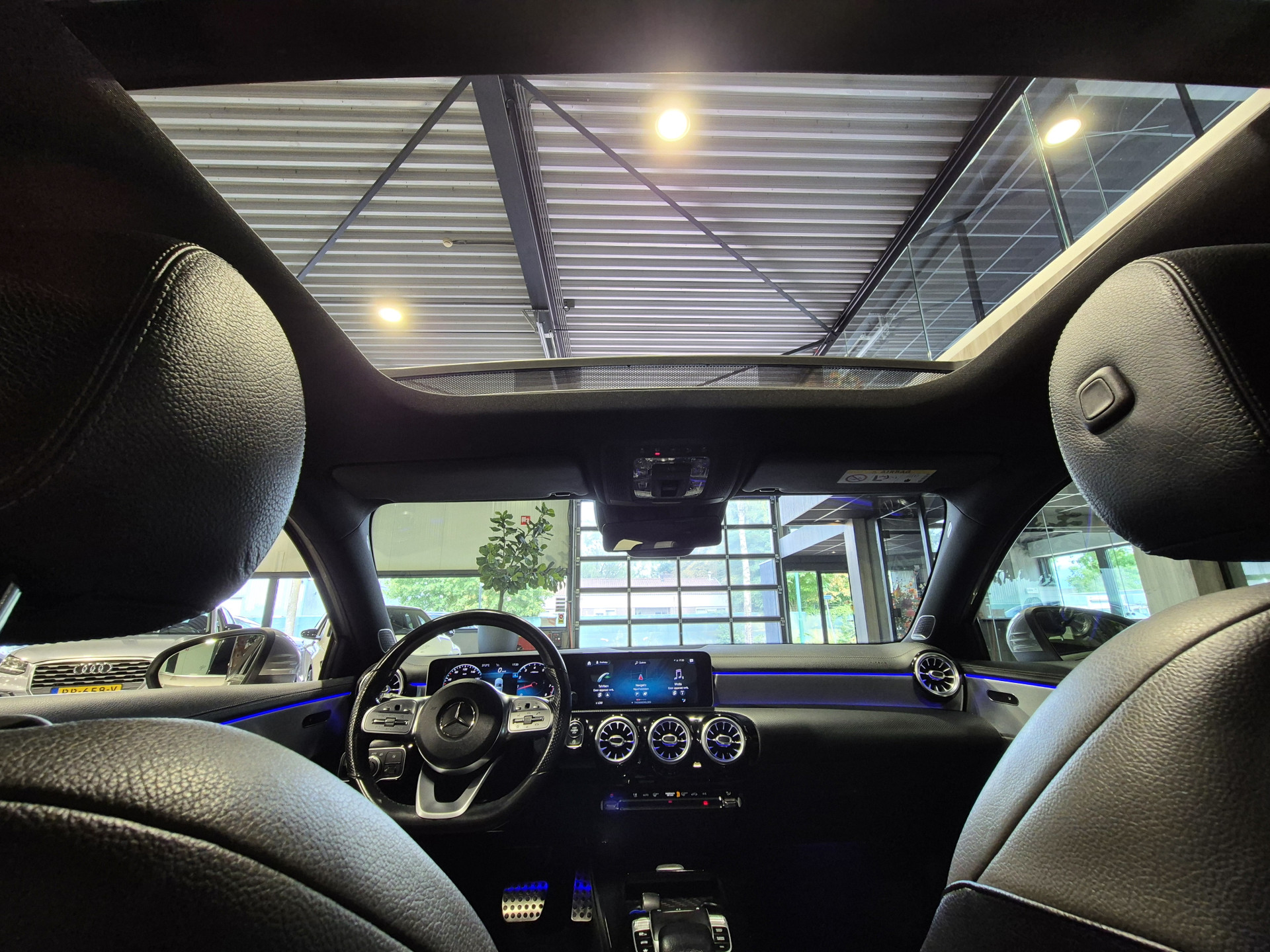 Foto van Mercedes-Benz A 200
