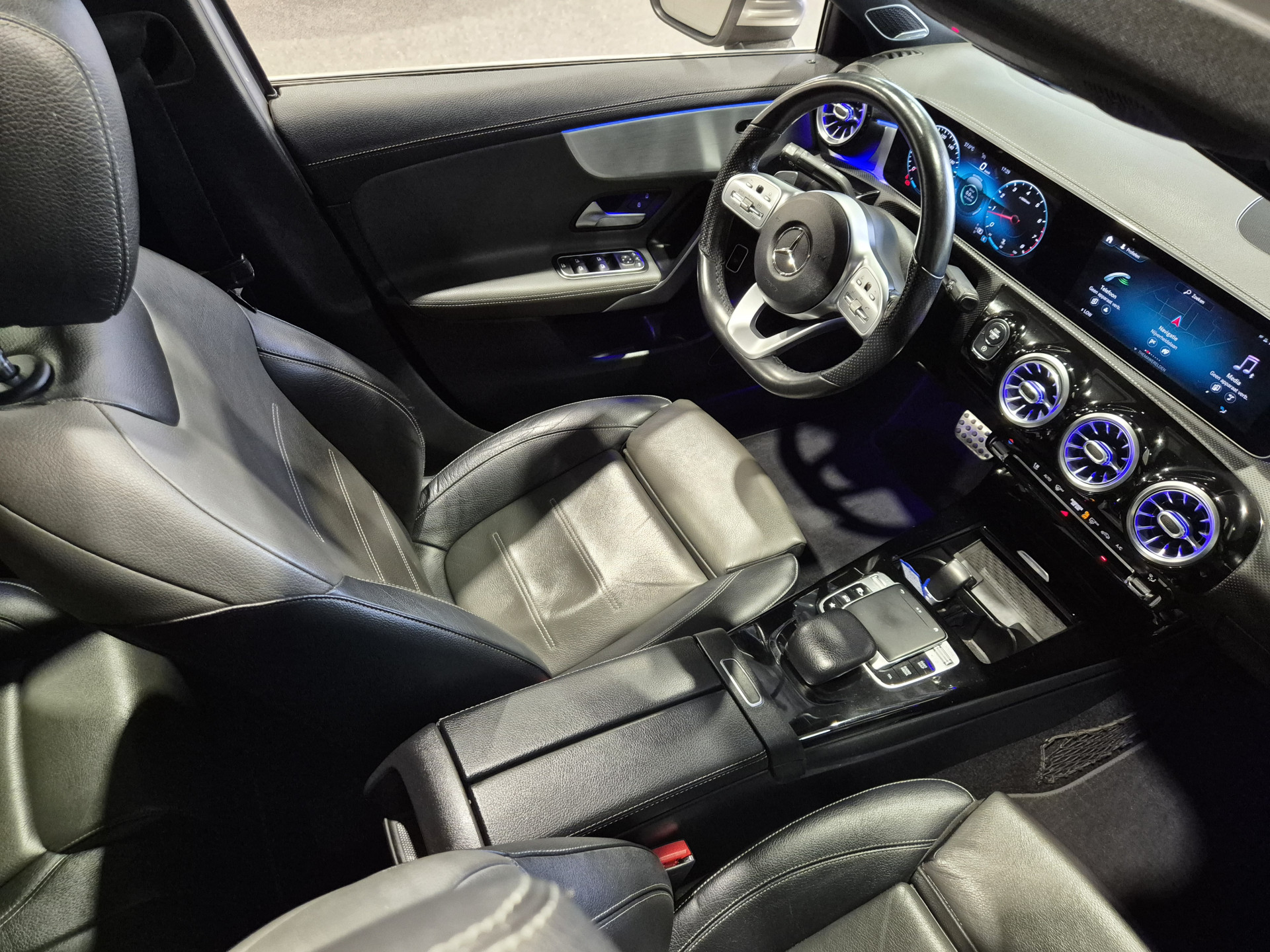 Foto van Mercedes-Benz A 200