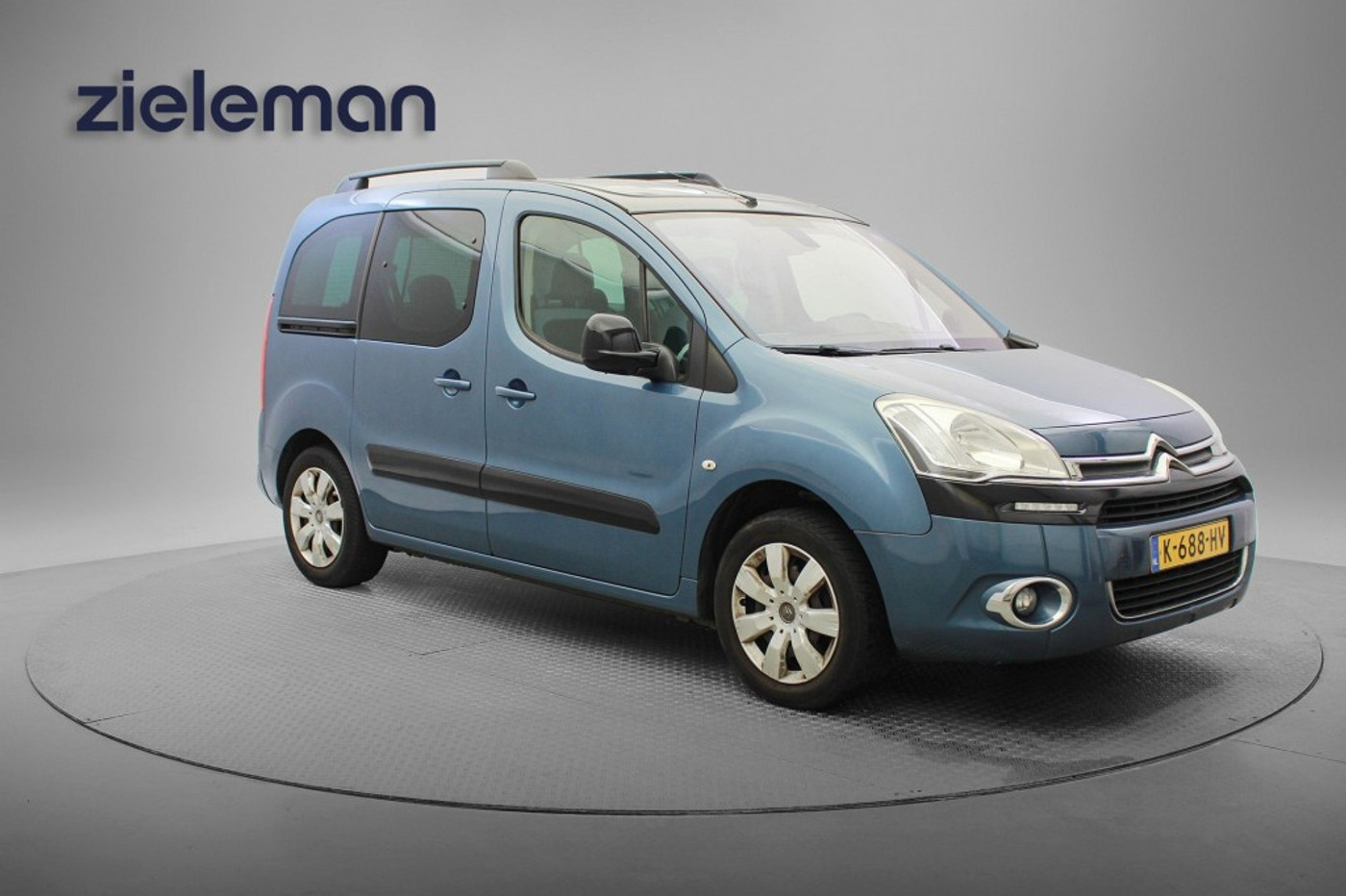 Citroen Berlingo 1.6 VTi XTR - Cruise, Trekhaak, Panoramadak 2013 - voorkant