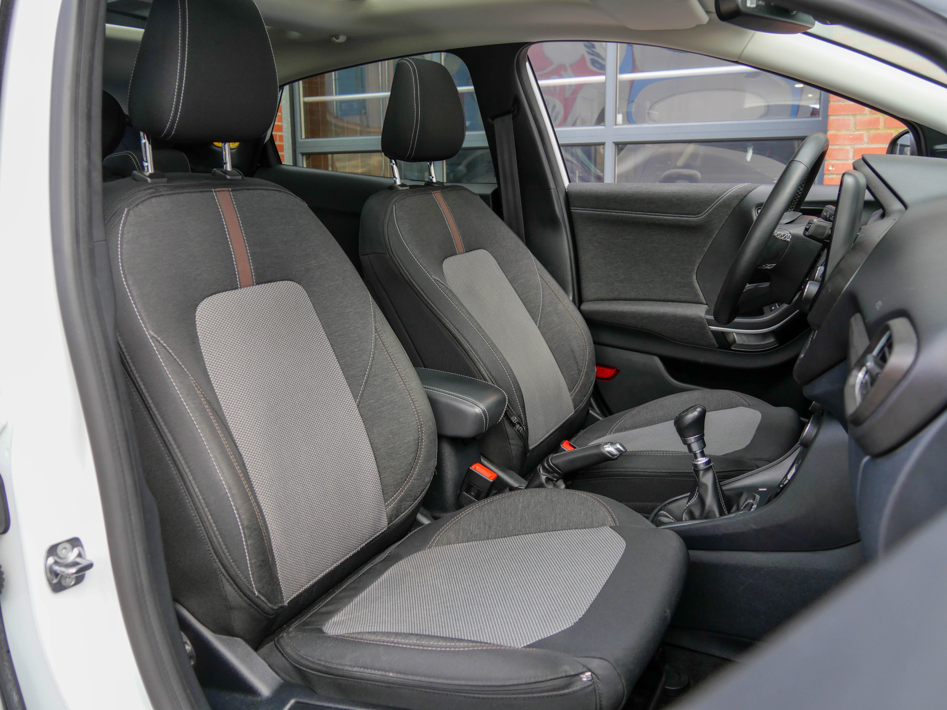 Foto van Ford Puma