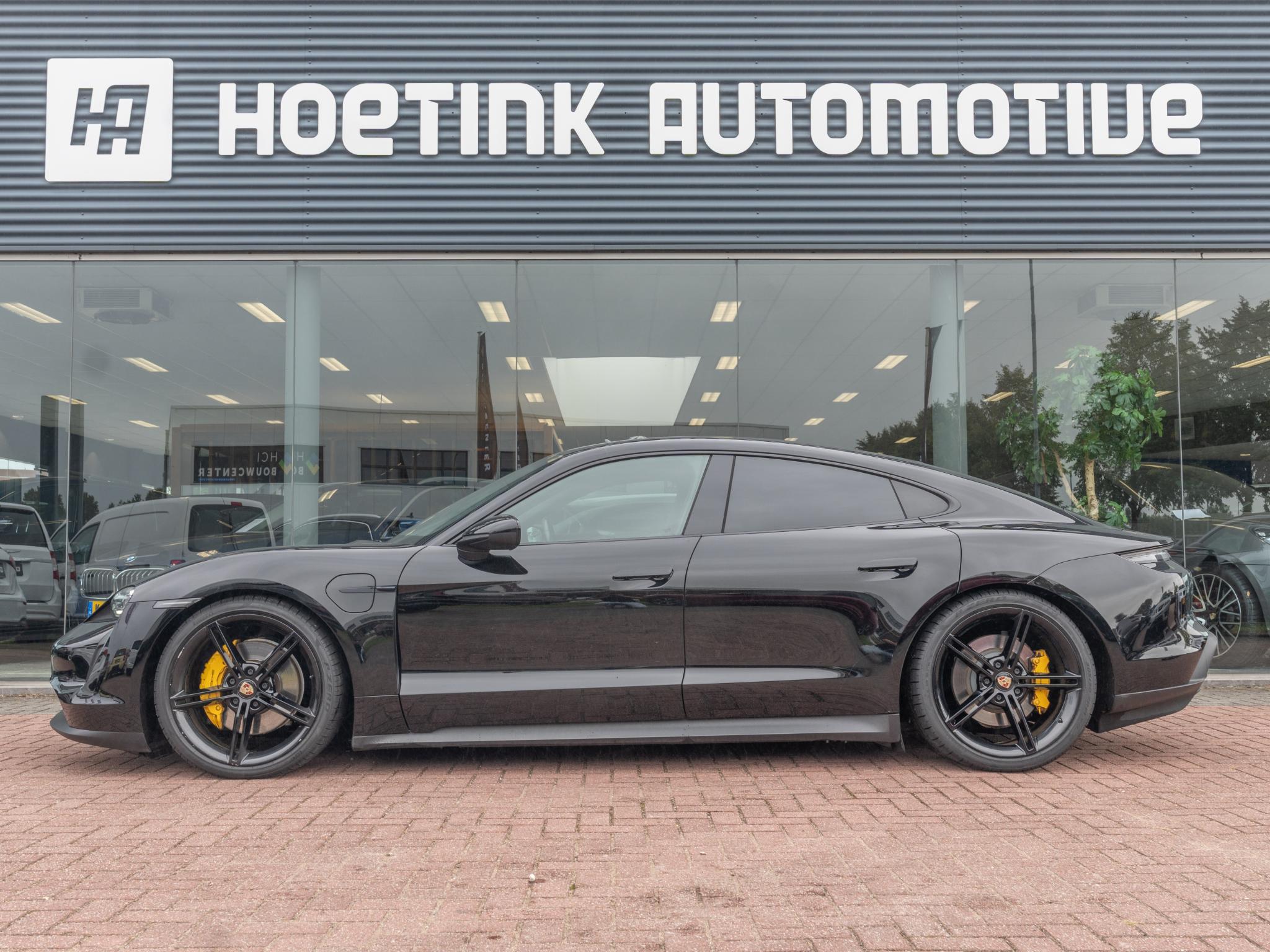 Foto van Porsche Taycan