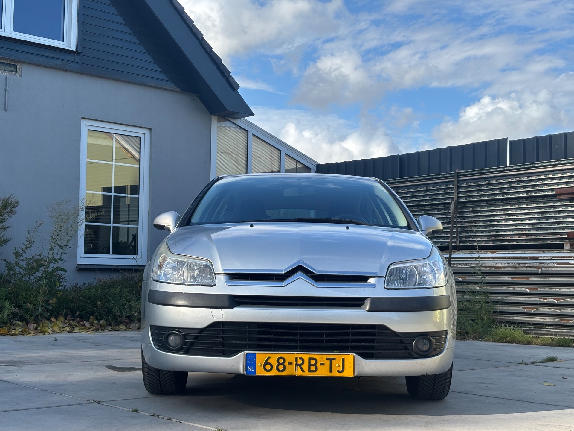 Foto van Citroen C4