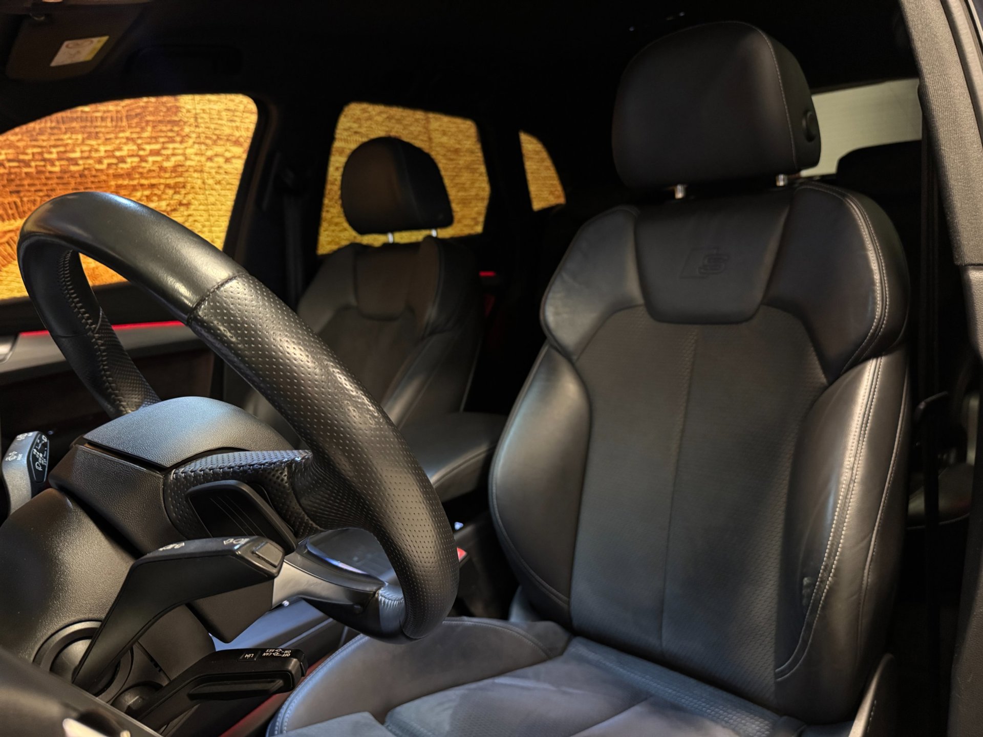 Foto van Audi Q5 55 TFSI E