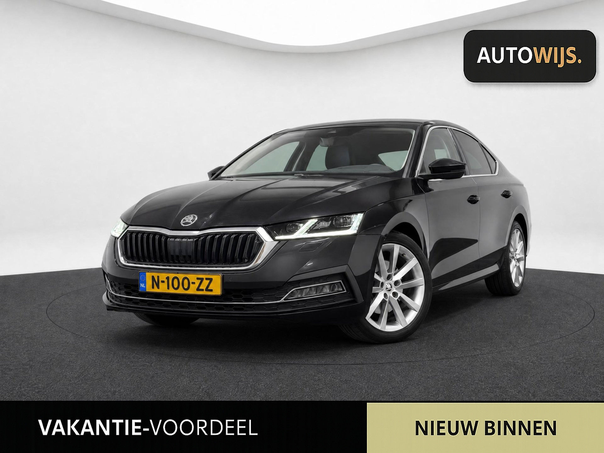 Skoda Octavia 1.5 TSI First Edition|NL AUTO|BTW|150PK|KEYLESS|CAMERA|HUD|VOL! 2021 - voorkant