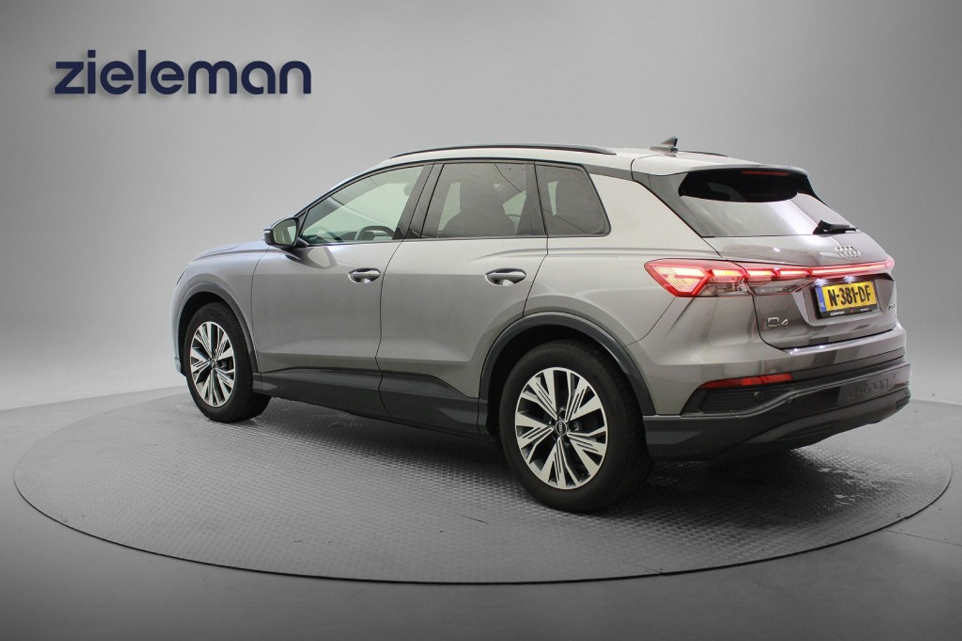 Foto van Audi Q4 35 E-tron