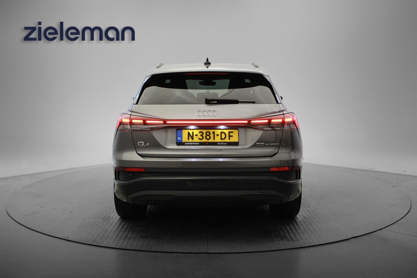 Foto van Audi Q4 35 E-tron