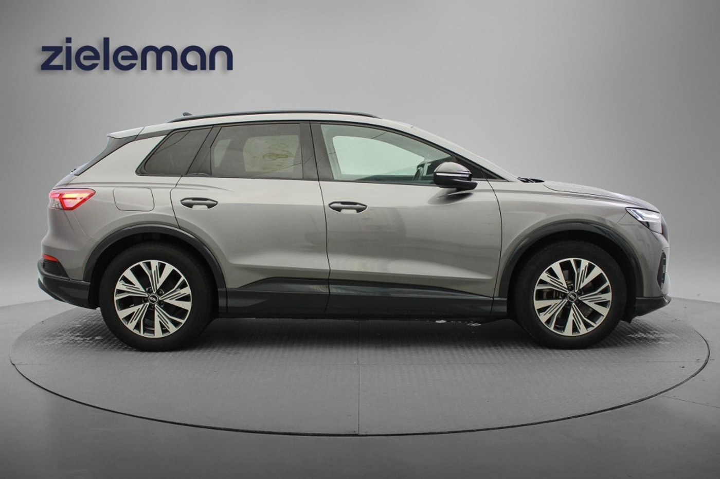 Foto van Audi Q4 35 E-tron