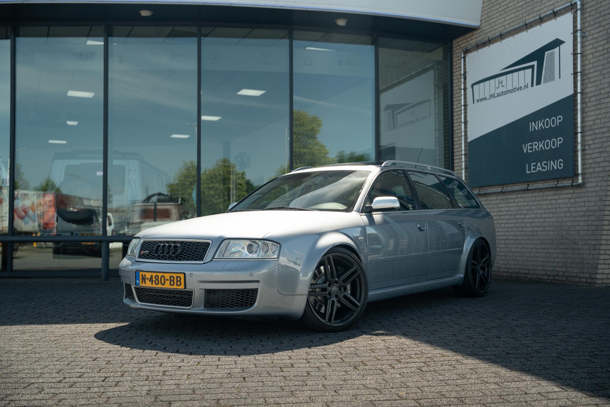 Audi A6 Avant 4.2 quattro RS 6 2002 - voorkant