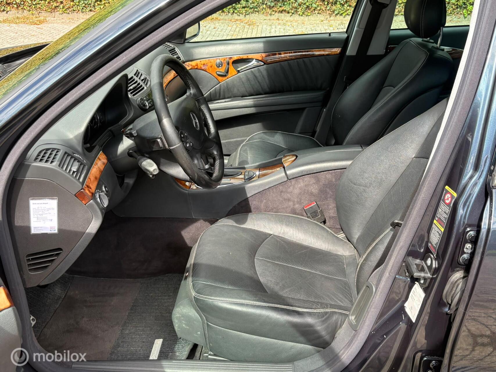 Foto van Mercedes-Benz E 500