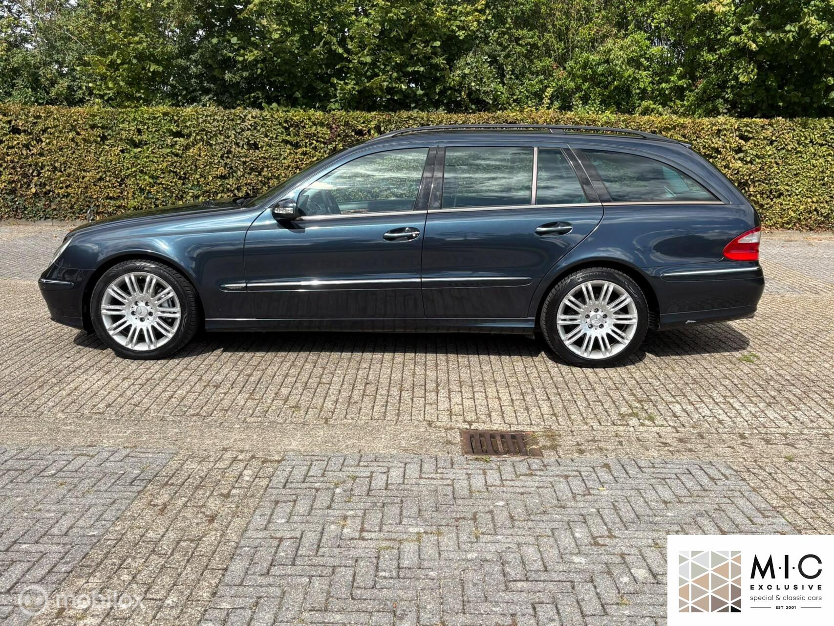 Foto van Mercedes-Benz E 500