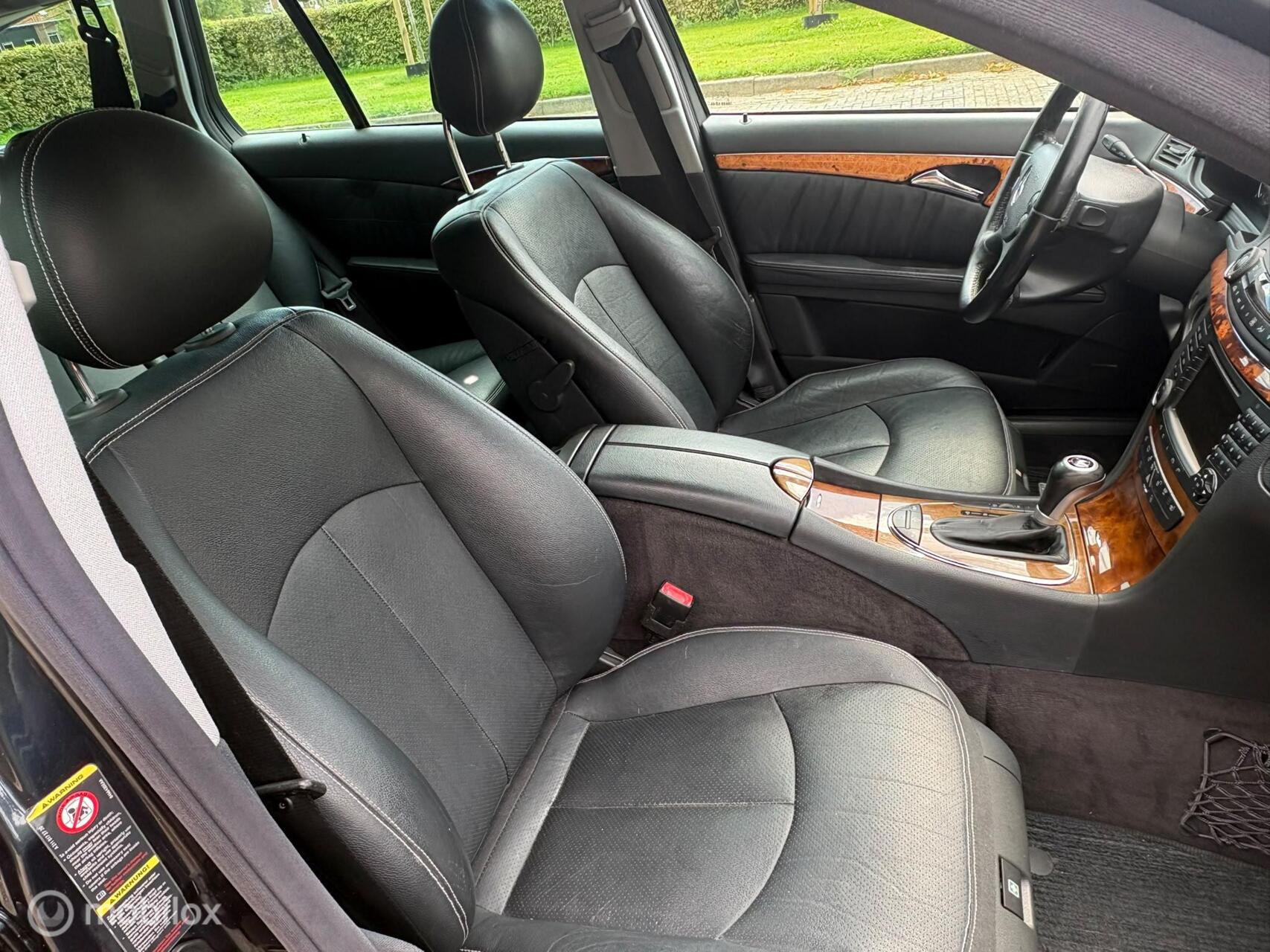 Foto van Mercedes-Benz E 500