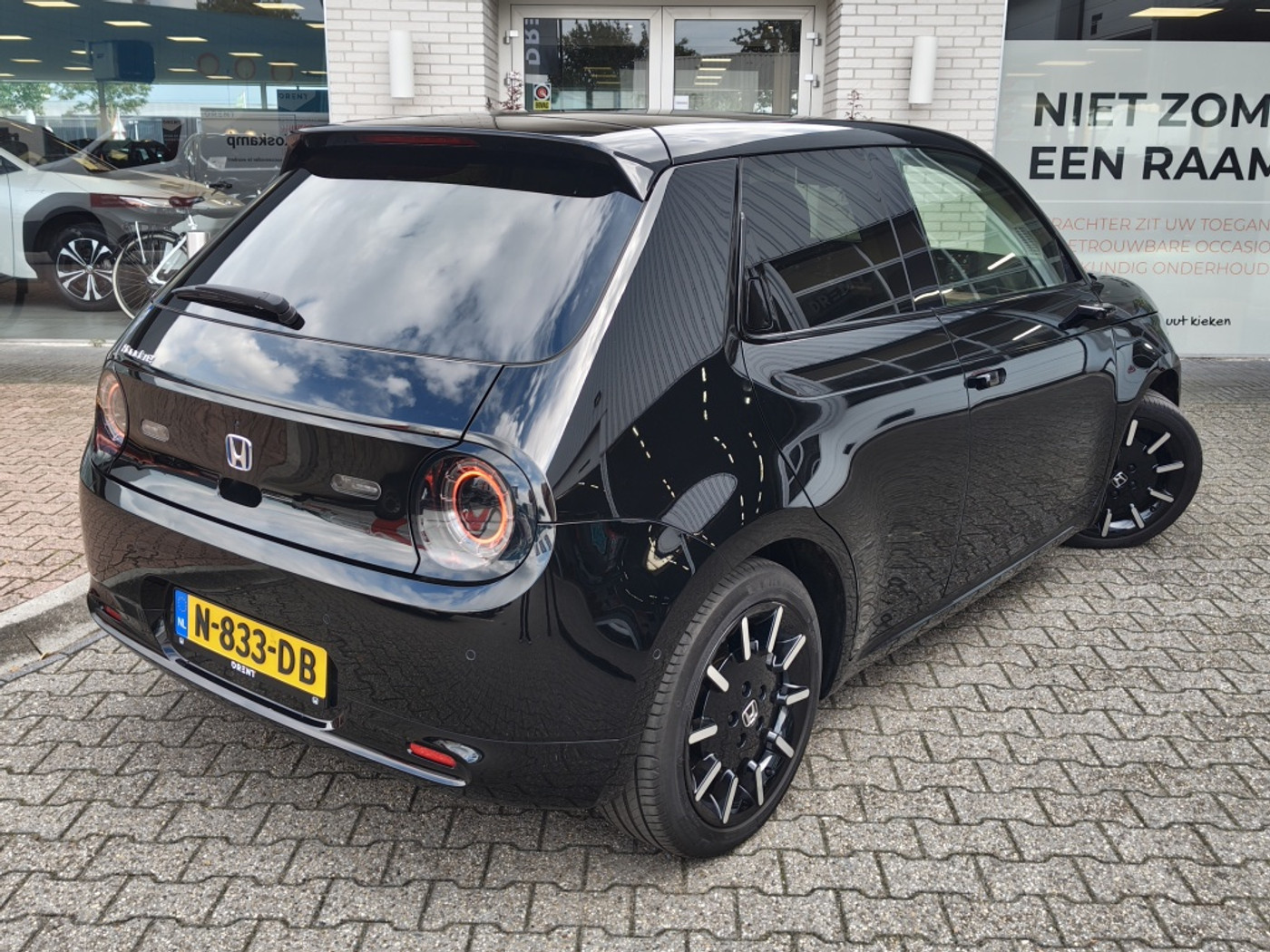 Foto van Honda Honda E
