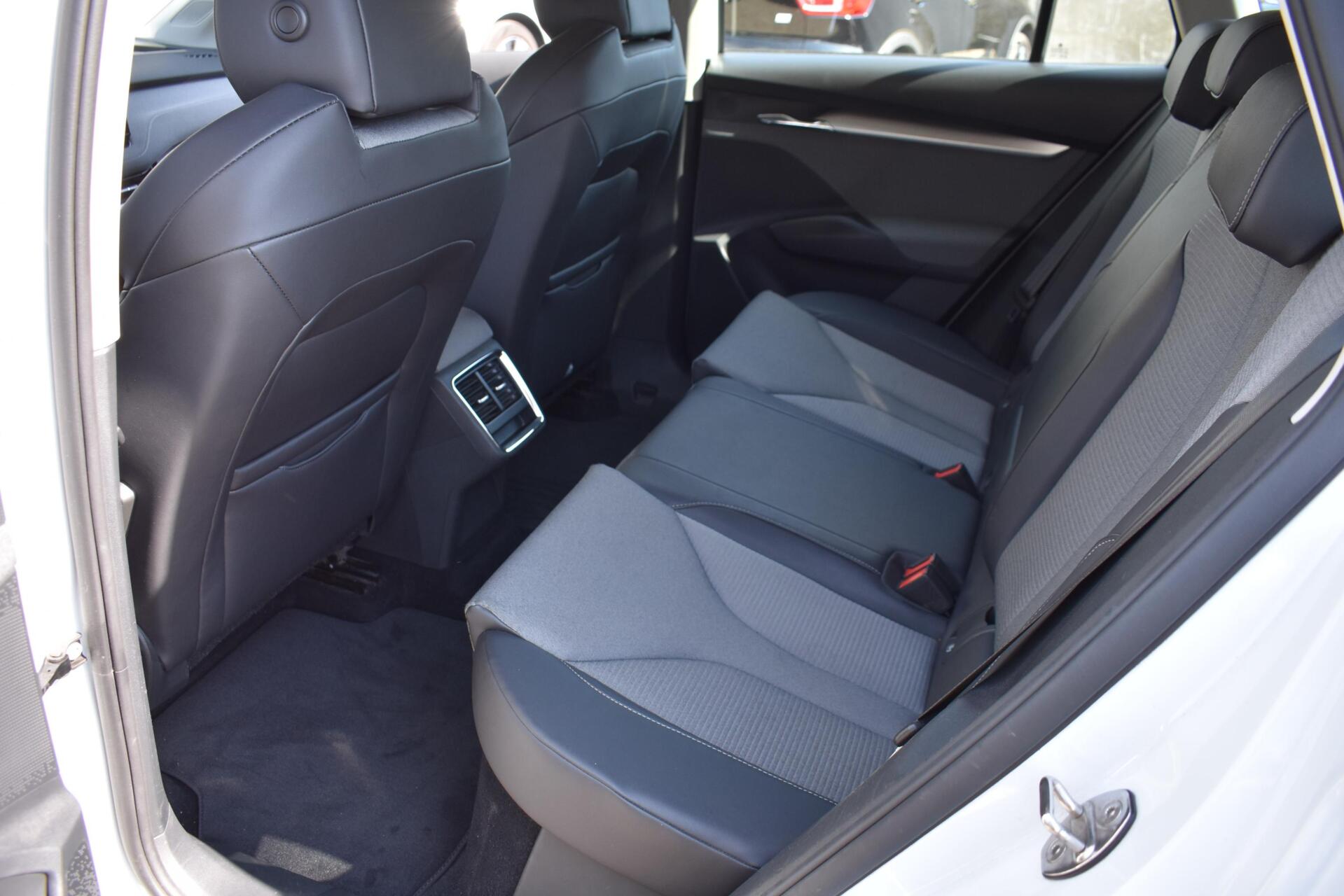 Foto van Skoda Enyaq 80