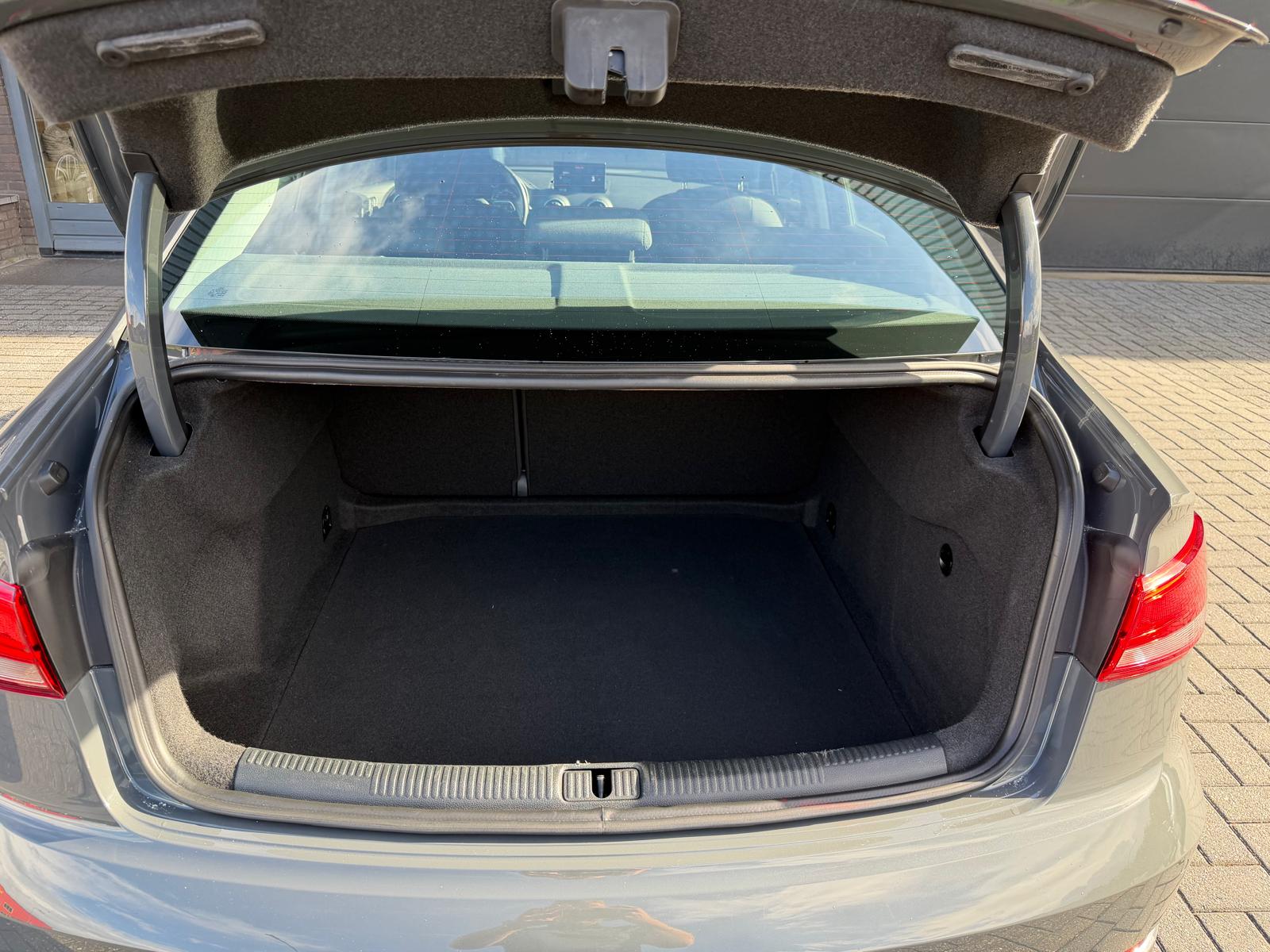 Foto van Audi A3 Limousine