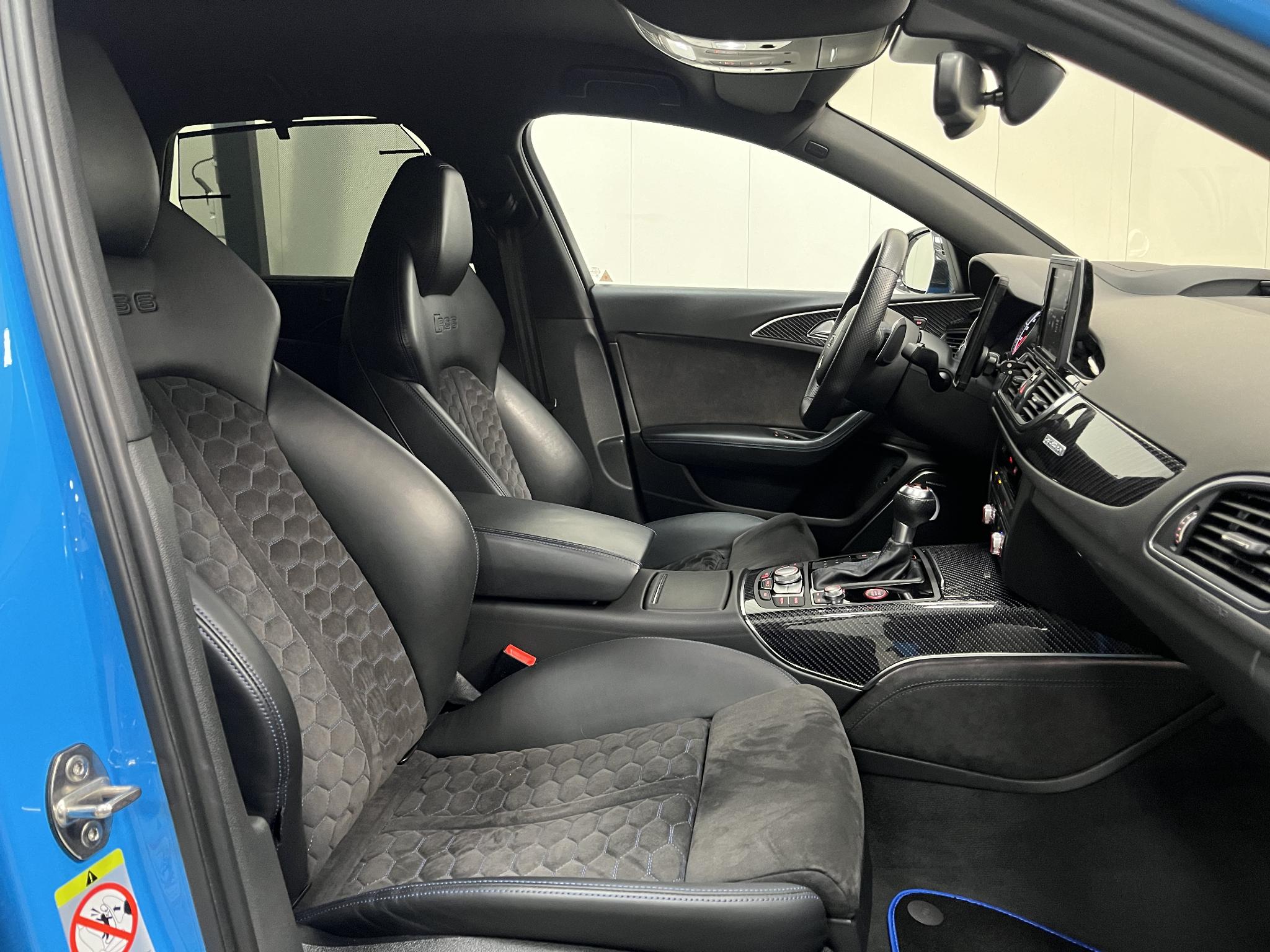 Foto van Audi RS 6 Avant Performance