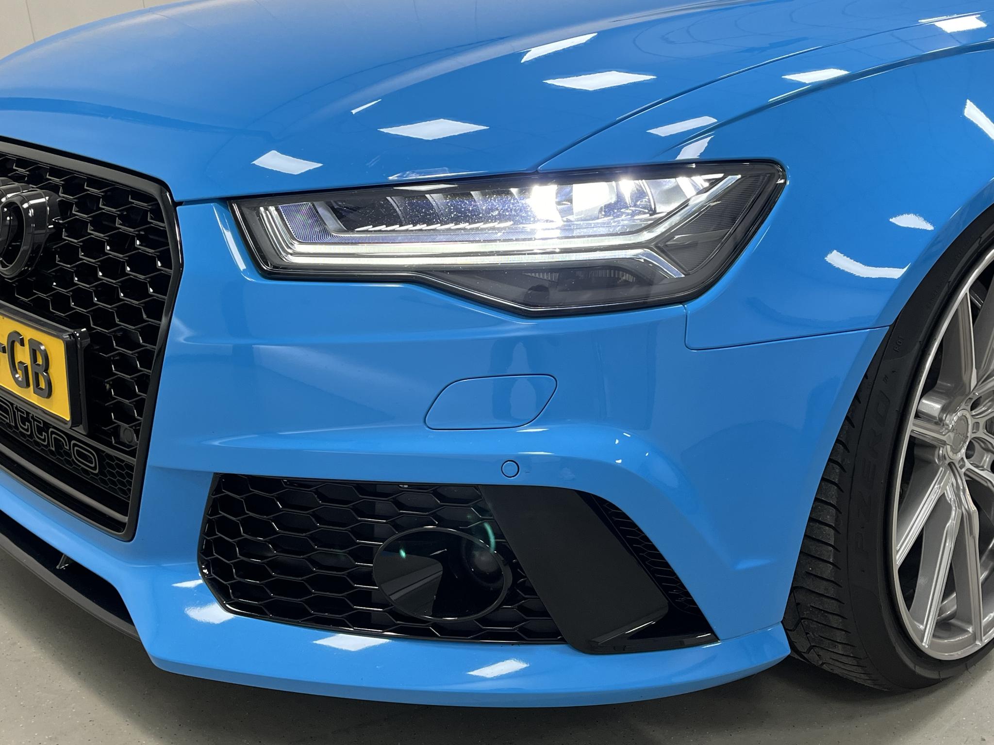 Foto van Audi RS 6 Avant Performance