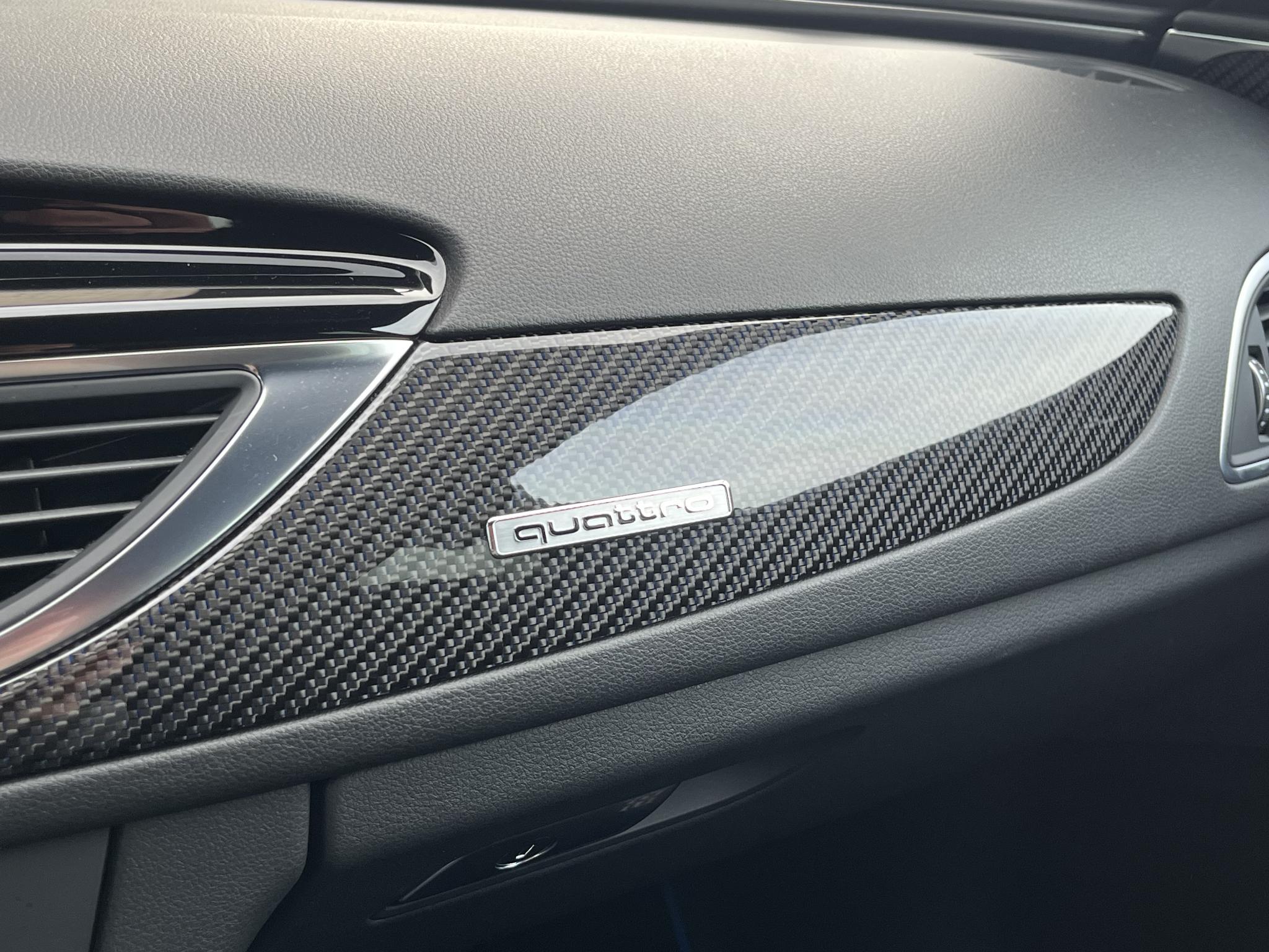 Foto van Audi RS 6 Avant Performance