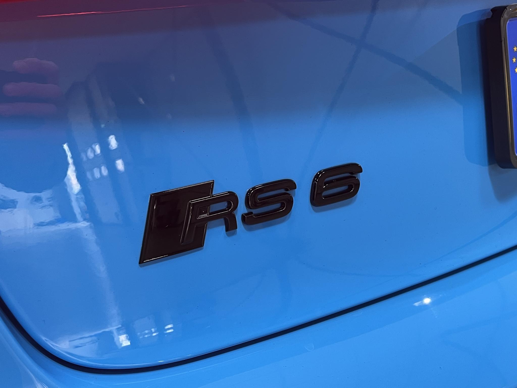 Foto van Audi RS 6 Avant Performance