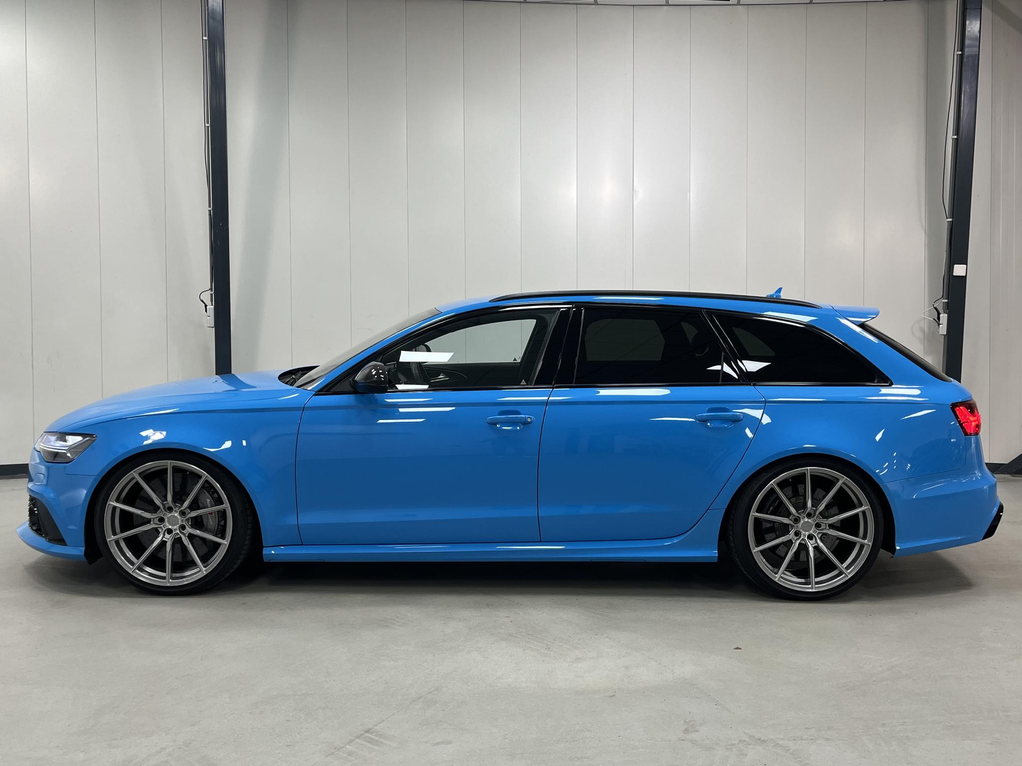 Foto van Audi RS 6 Avant Performance
