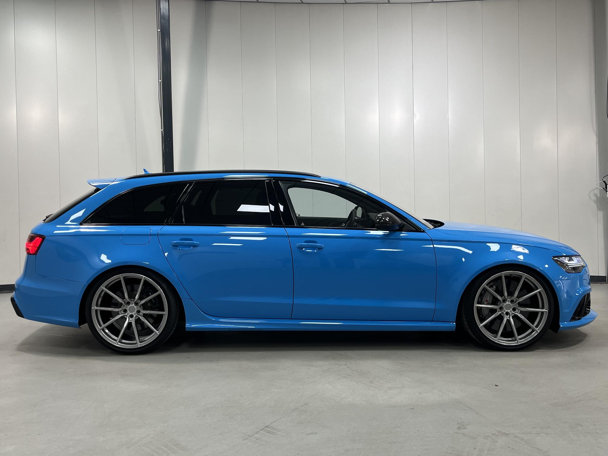 Foto van Audi RS 6 Avant Performance