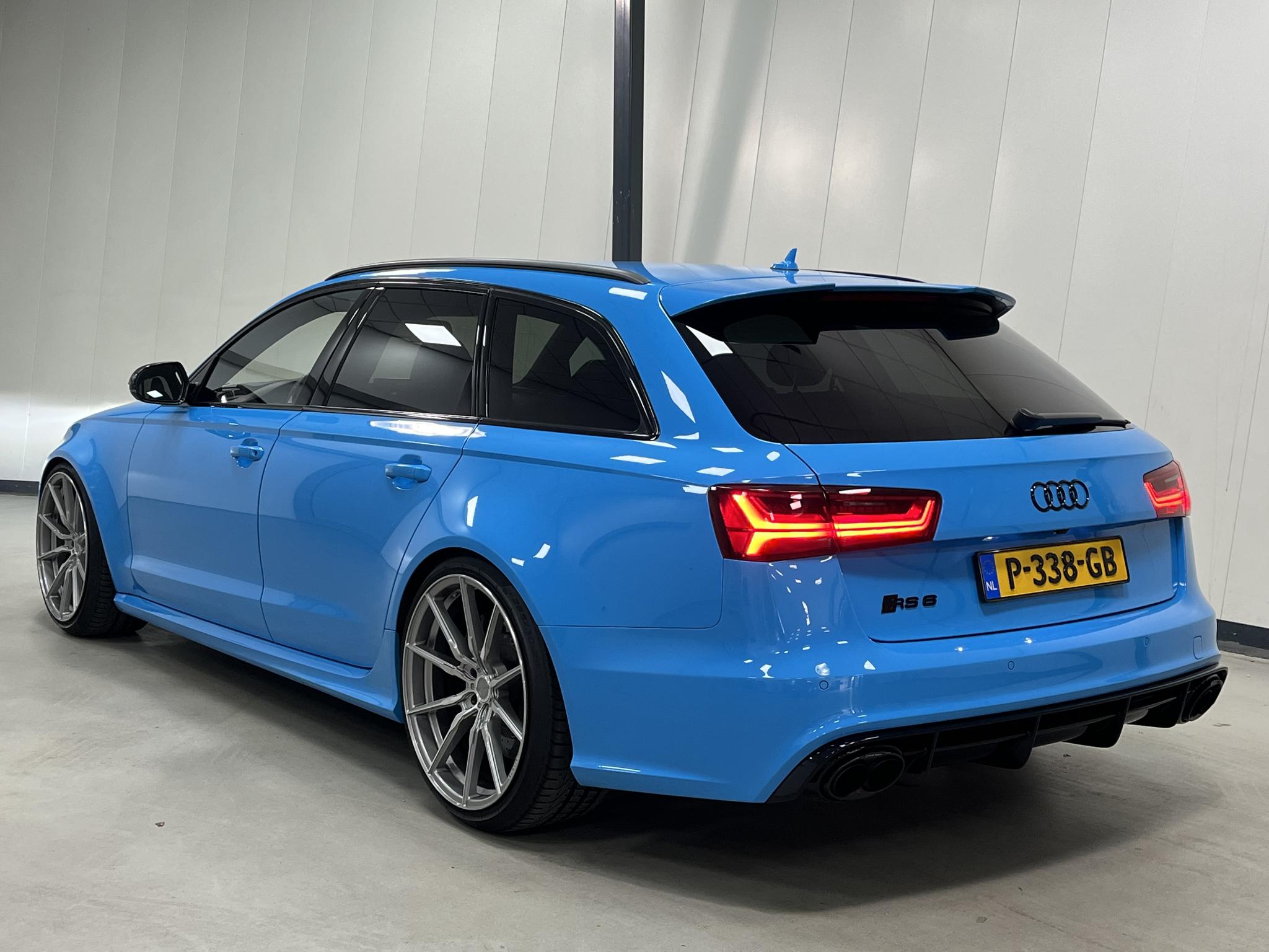 Foto van Audi RS 6 Avant Performance