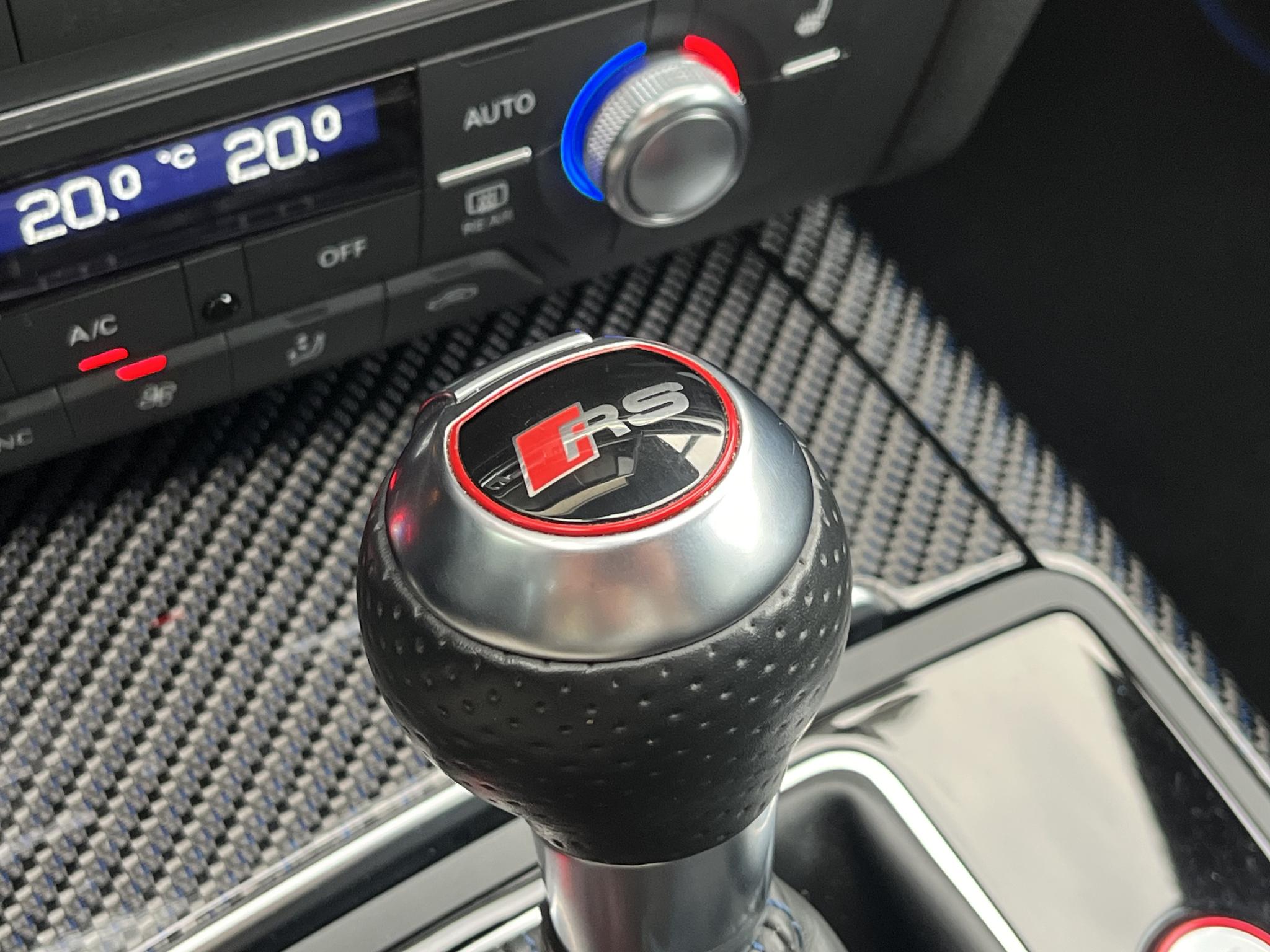 Foto van Audi RS 6 Avant Performance