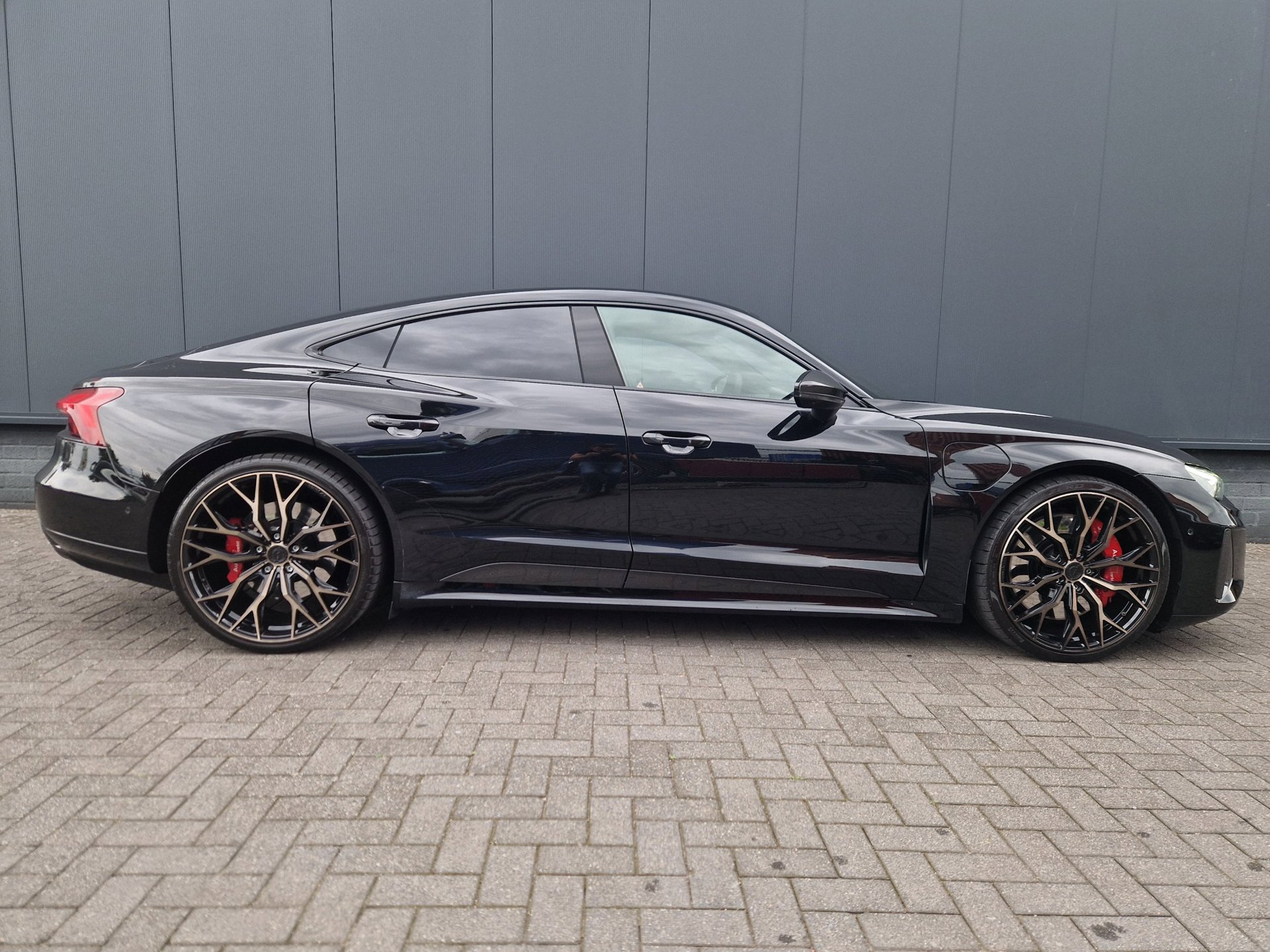 Foto van Audi RS E-tron GT