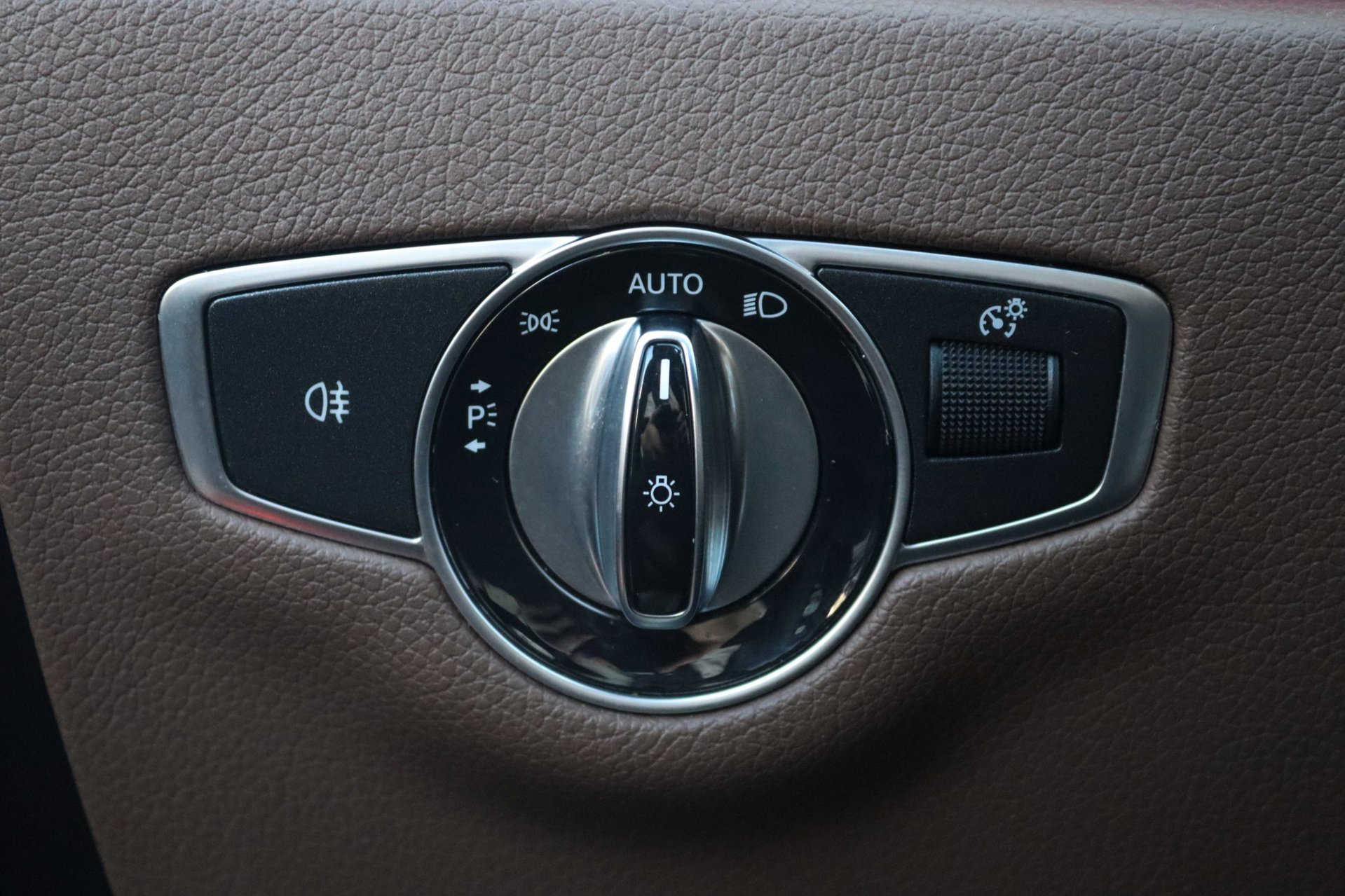 Foto van Mercedes-Benz E 400 4Matic