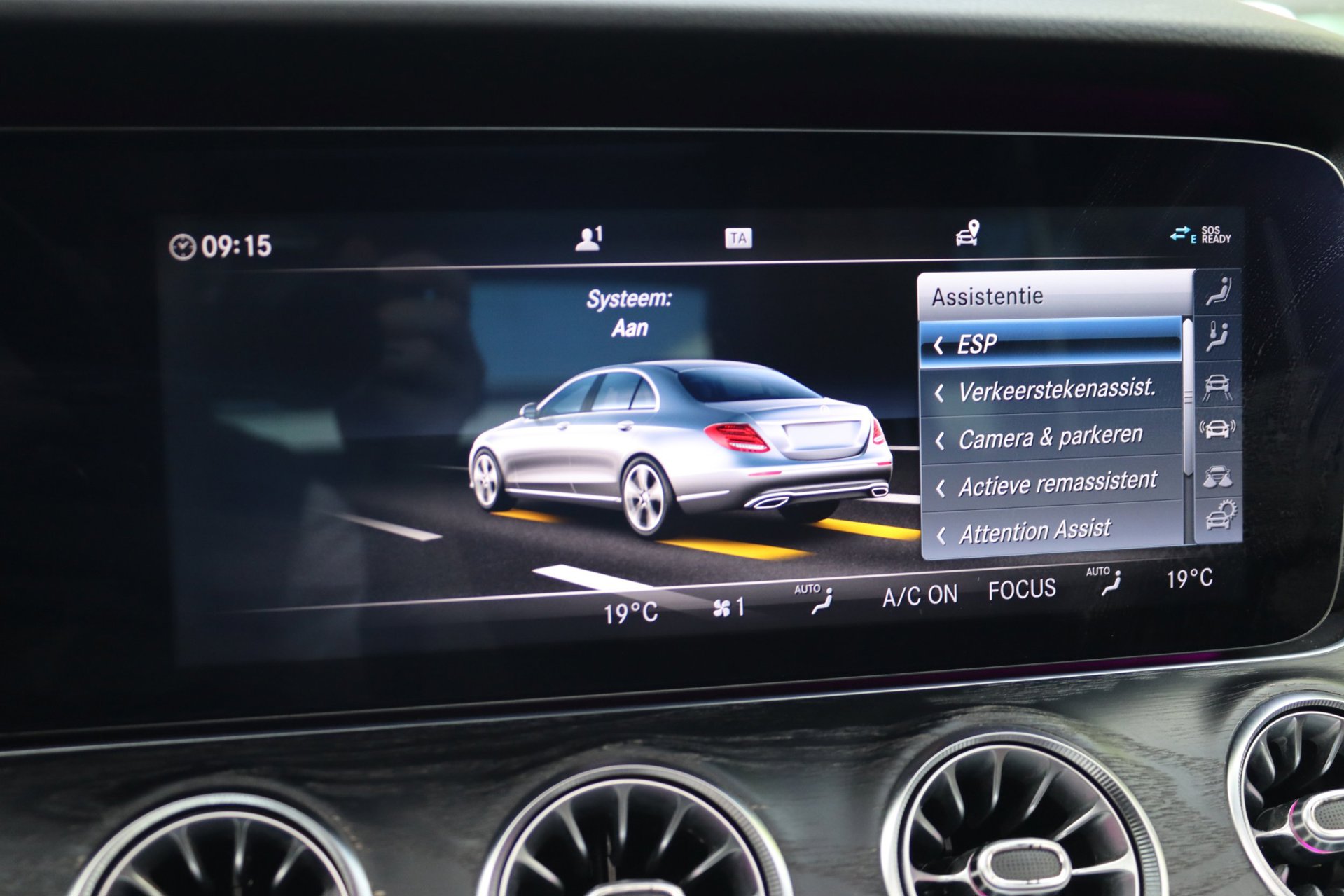 Foto van Mercedes-Benz E 400 4Matic