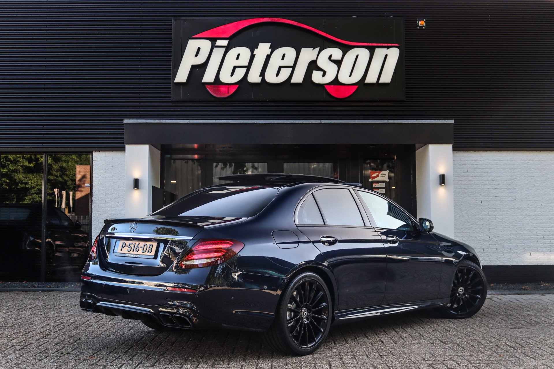 Foto van Mercedes-Benz E 400 4Matic