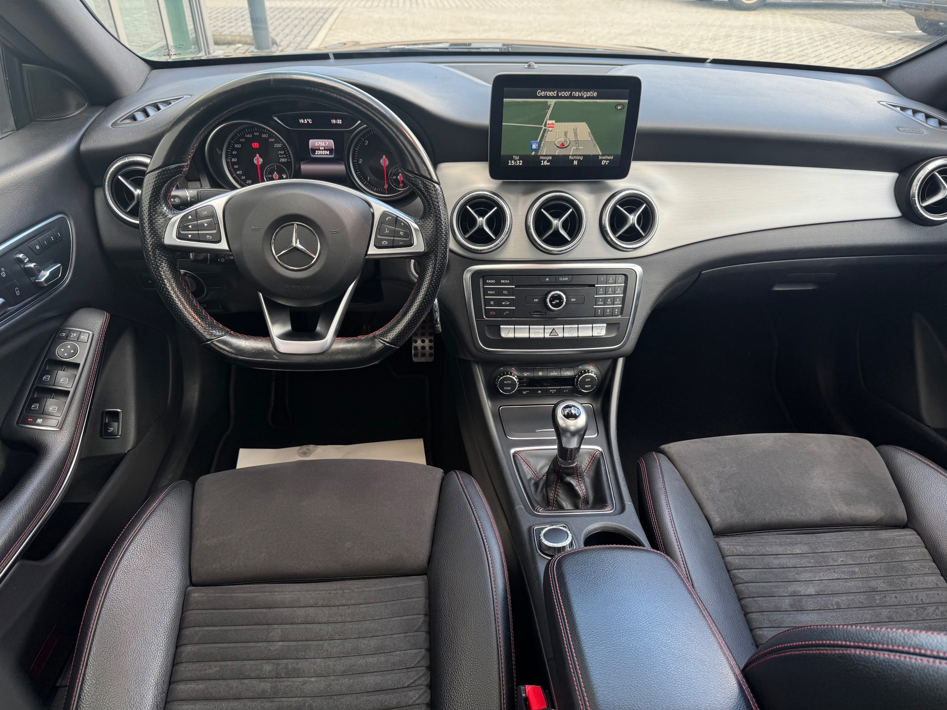 Foto van Mercedes-Benz Cla 180 D