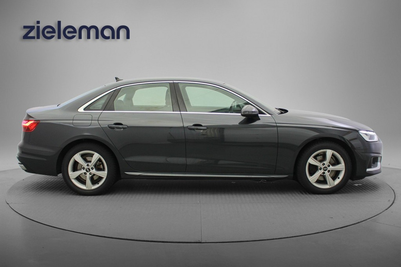Foto van Audi A4 Limousine
